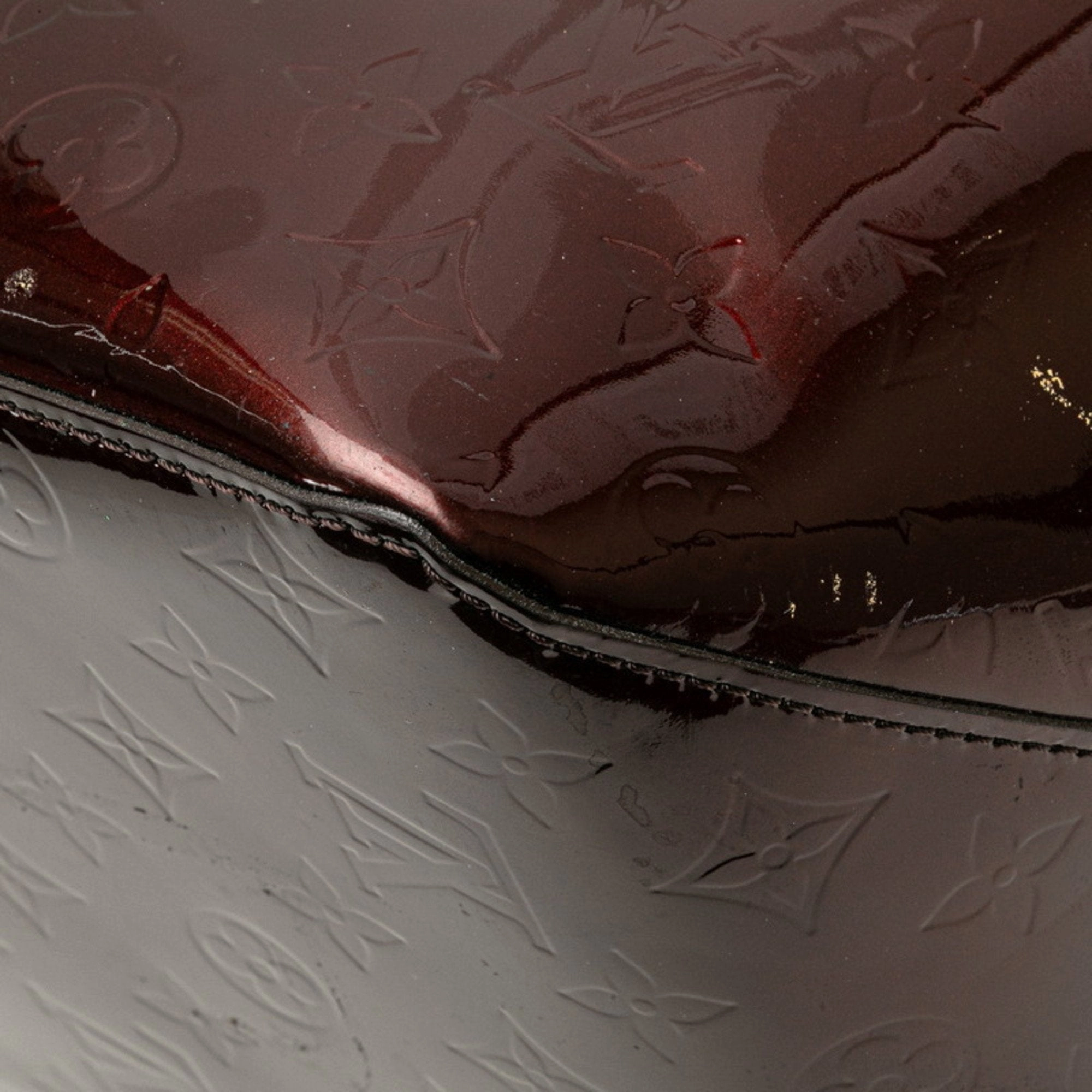 Louis Vuitton Amarante Patent Leather Leather Handbag Shoulder Bag (Pre-Owned)