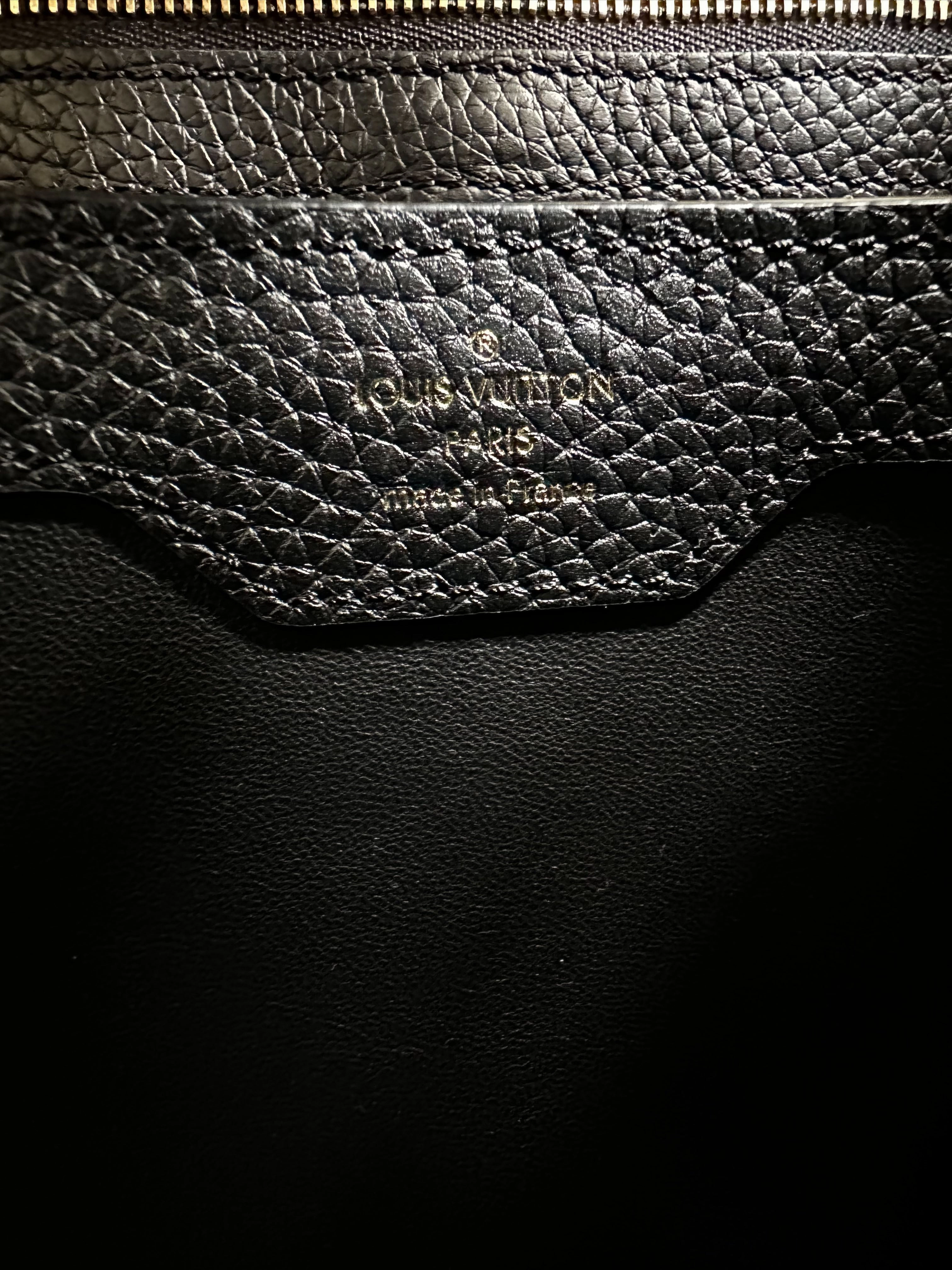 Louis Vuitton Black Capucines MM