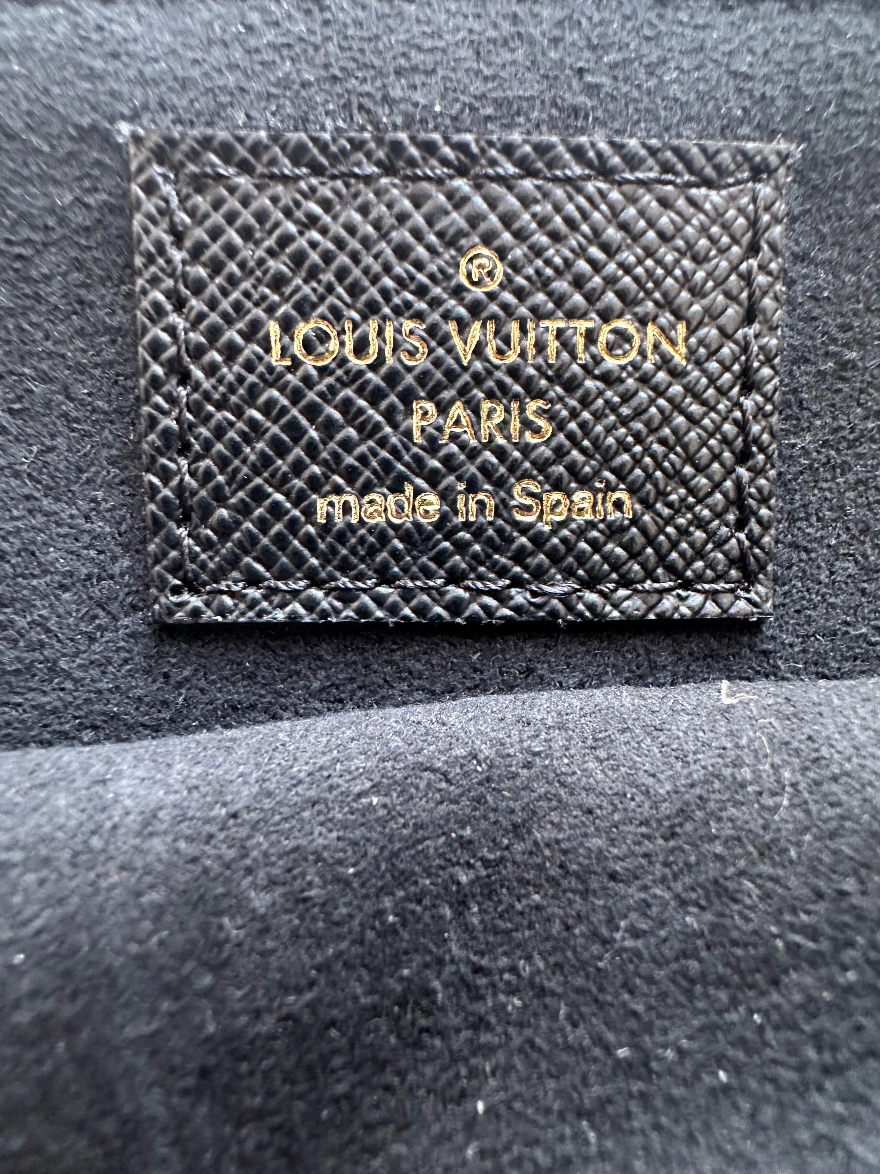 Louis Vuitton Black Jungle Monogram Double Zip Pochette