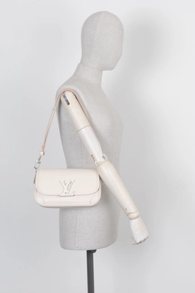 LOUIS VUITTON Buci Crossbody Bag Epi Quarz