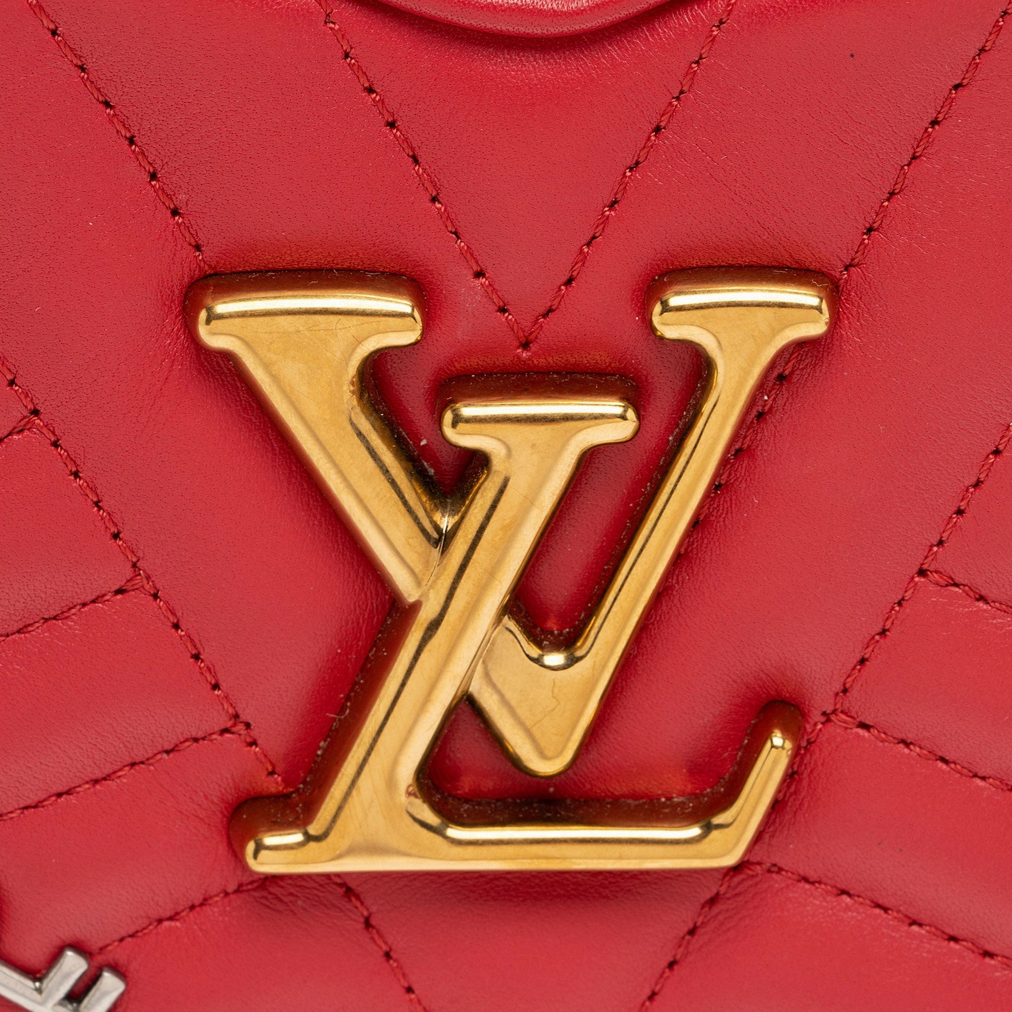 Louis Vuitton Calfskin New Wave Love Lock Heart Shoulder Bag (SHF-Hlhzwe)