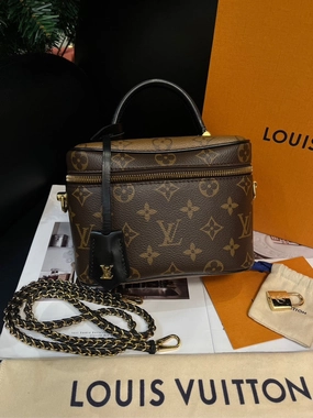 Louis Vuitton Chip Caramel Color Block Vanity Crossbody Bag Medium