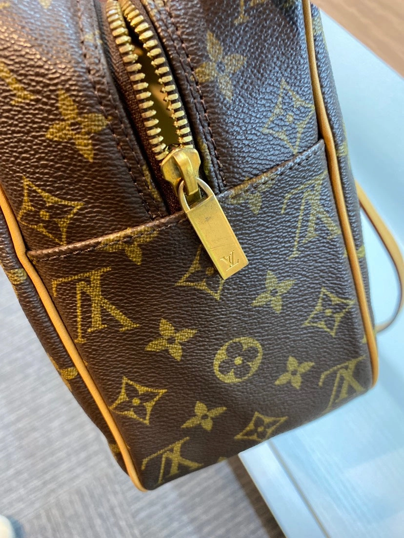 Louis Vuitton Cite GM Monogram Canvas Shoulder Bag Brown