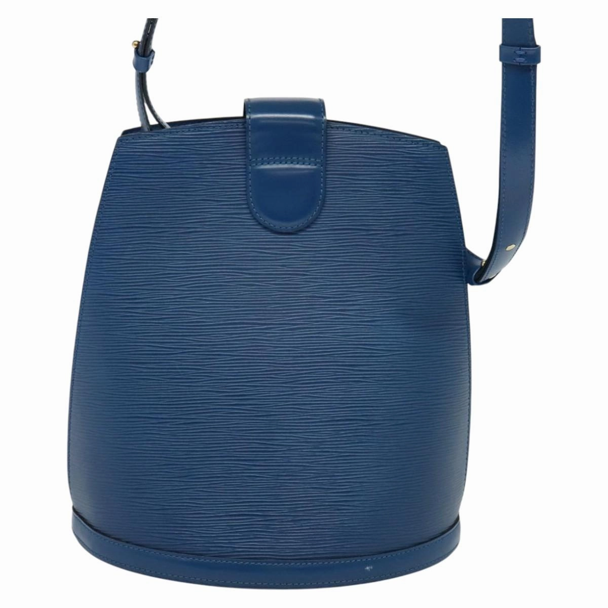 Louis Vuitton Cluny Leather Shoulder Bag (Pre-Owned)