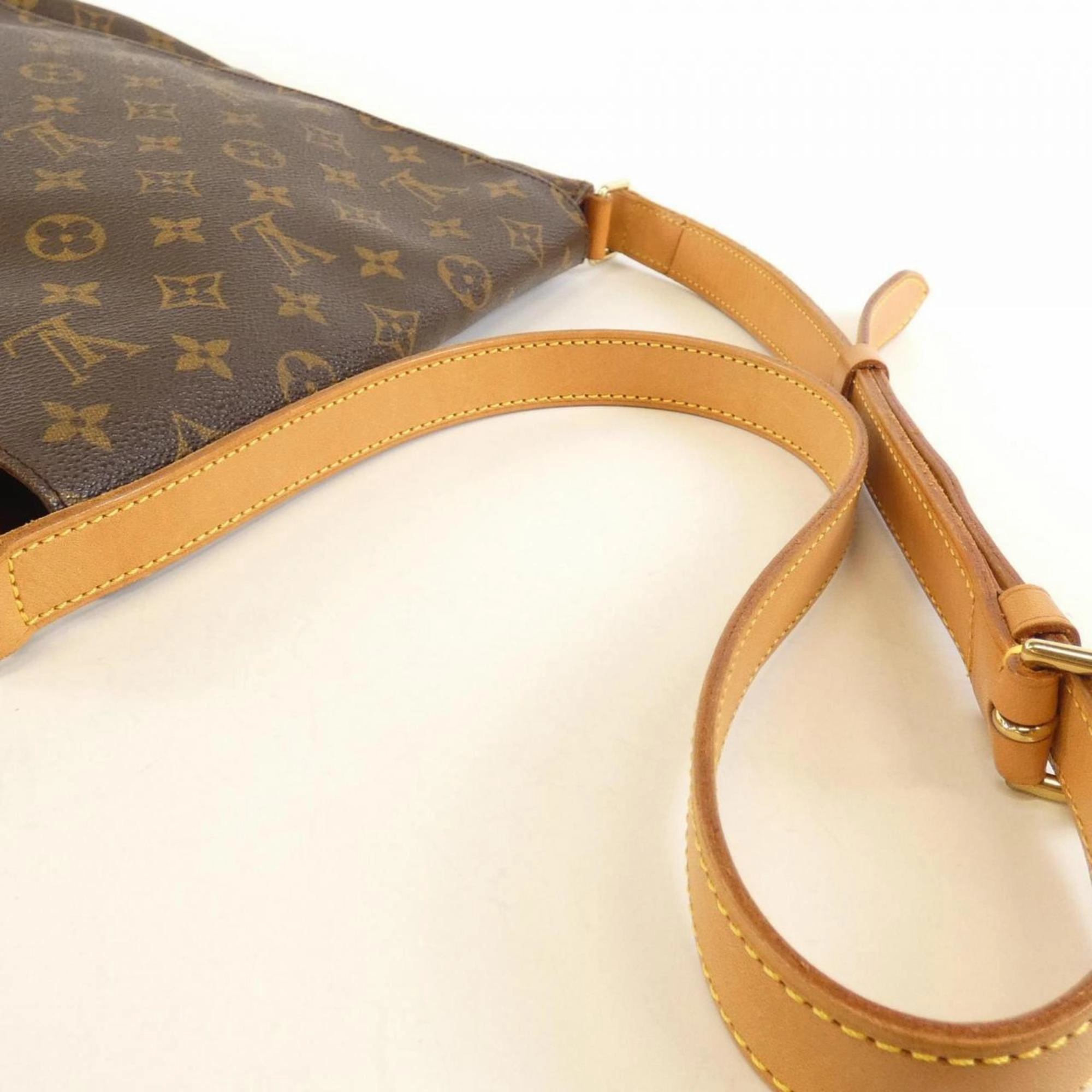 Louis Vuitton Coated Canvas Shoulder Bag (Pre-Owned)