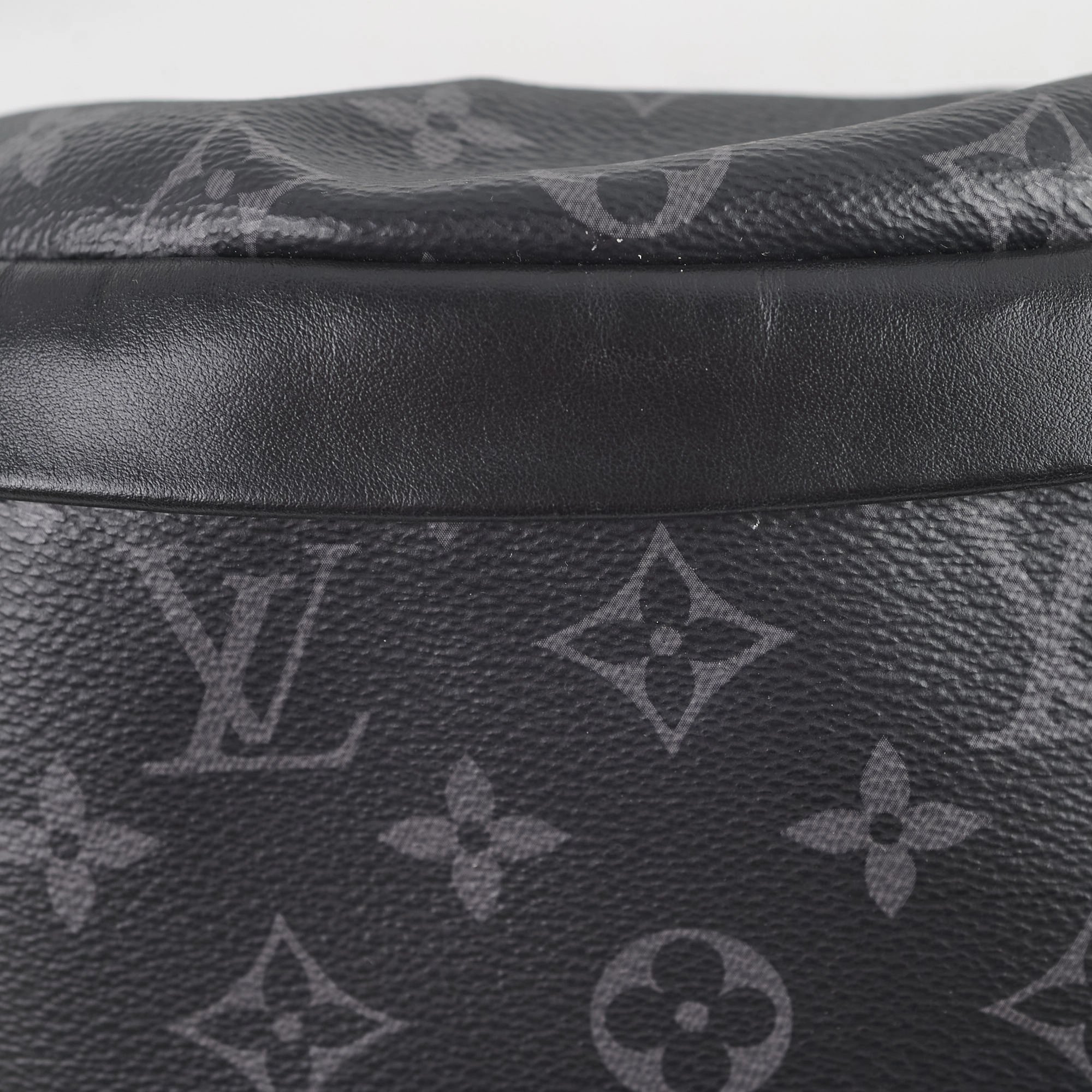 Louis Vuitton Discovery Bumbag PM Monogram Eclipse