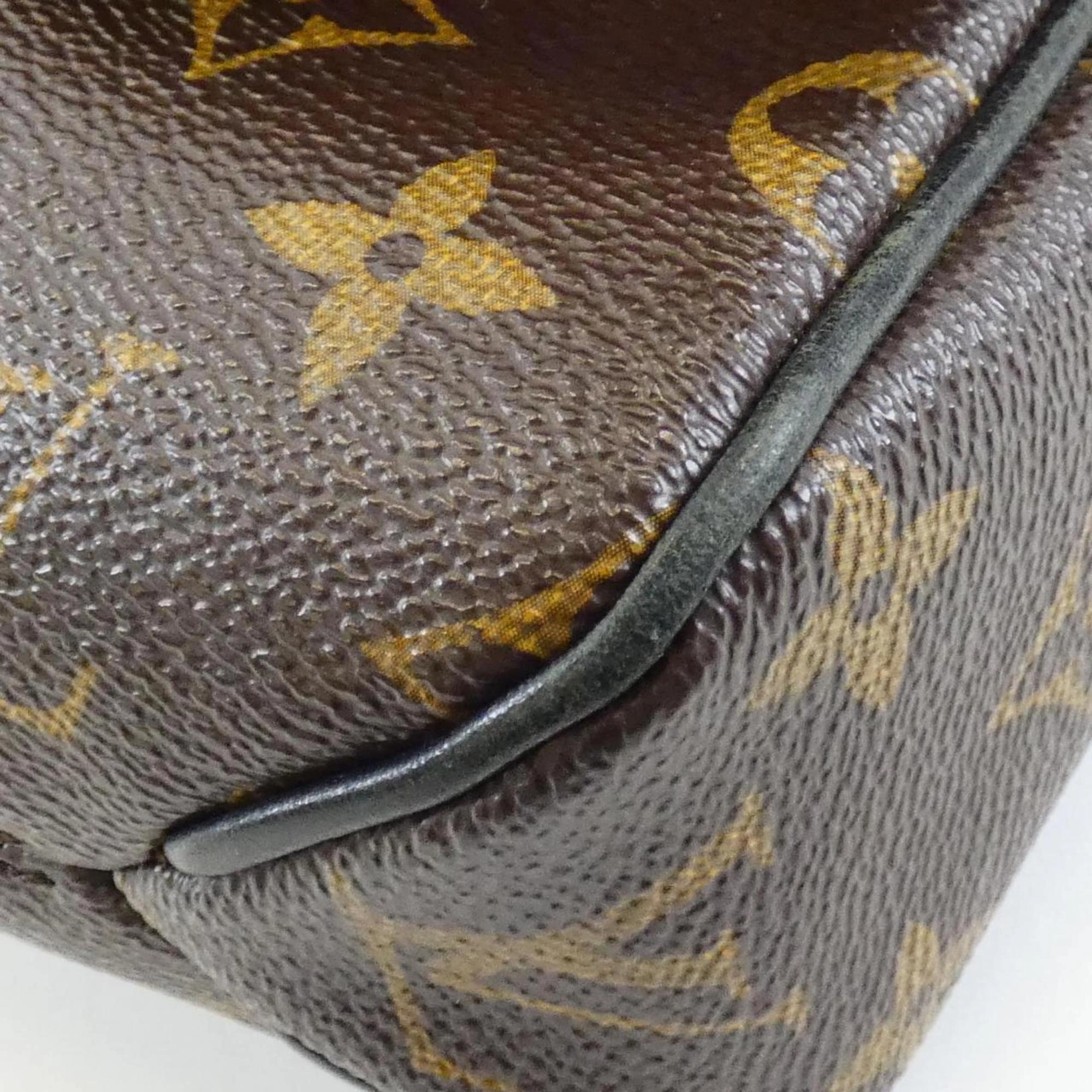 Louis Vuitton District Canvas Shoulder Bag (Pre-Owned)