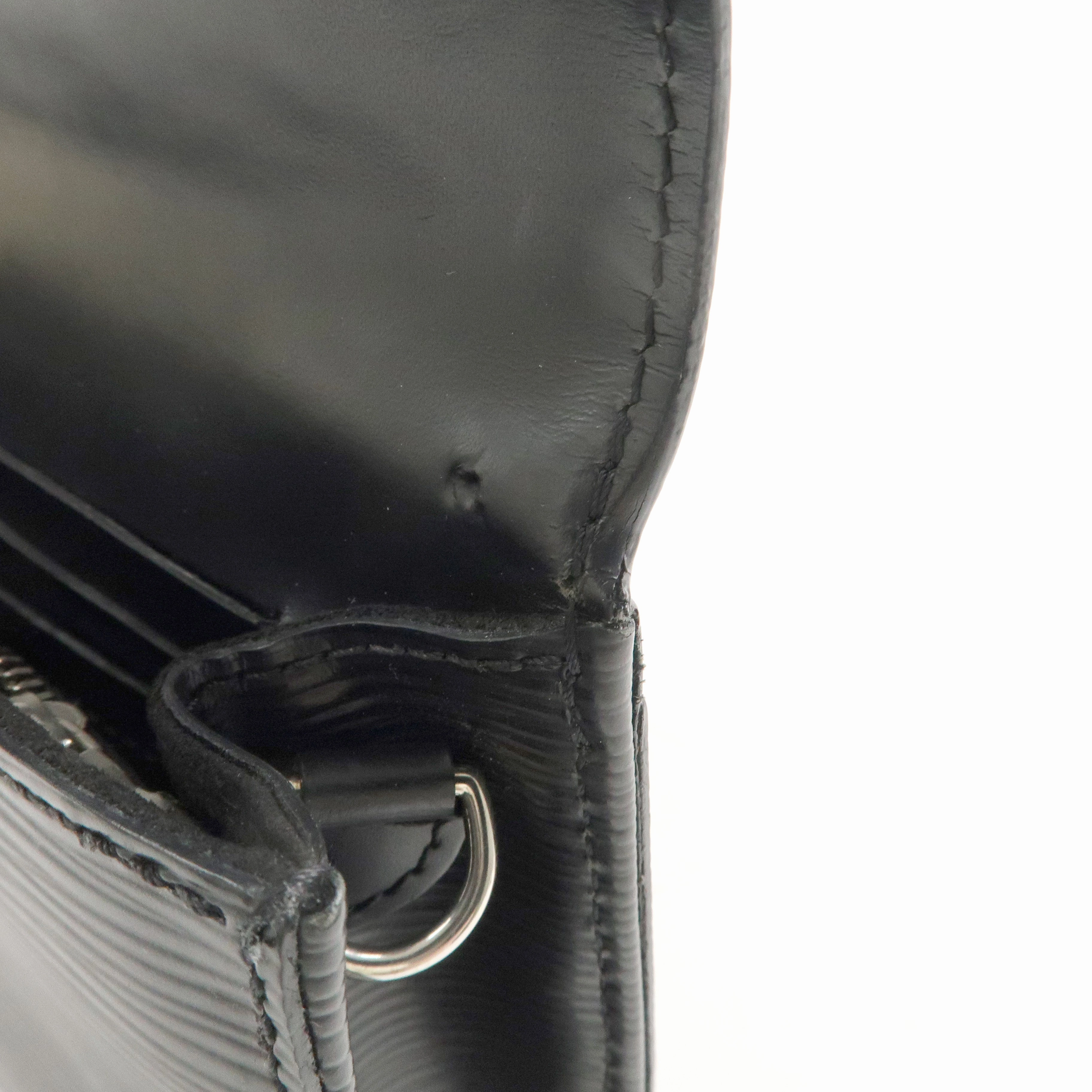 Louis Vuitton Epi Leather Sevigne Shoulder Bag Noir M40522