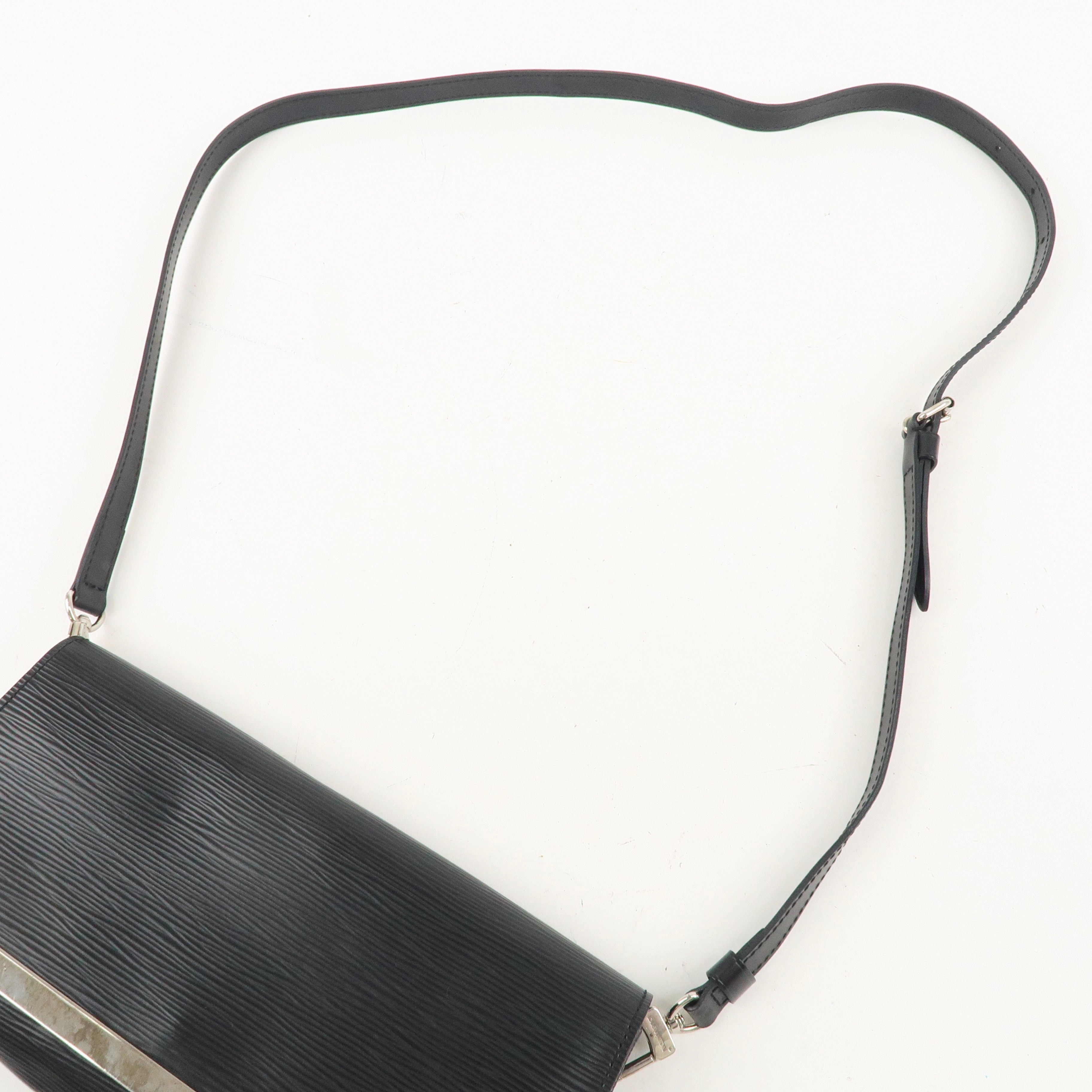 Louis Vuitton Epi Leather Sevigne Shoulder Bag Noir M40522