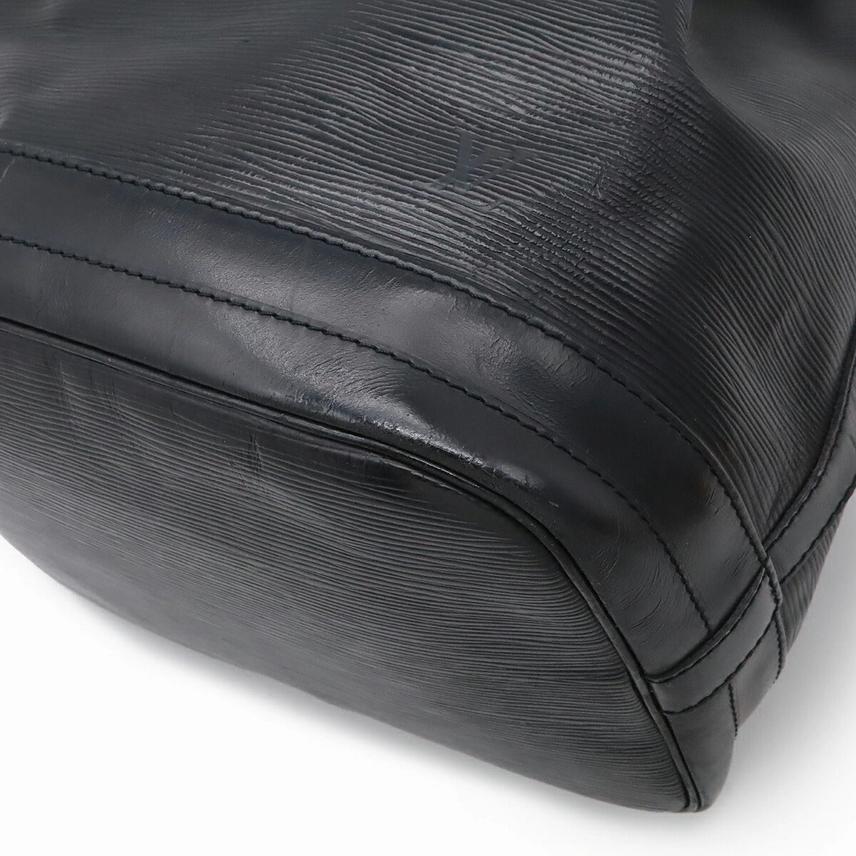 Louis Vuitton Epi Noe Shoulder Bag Black