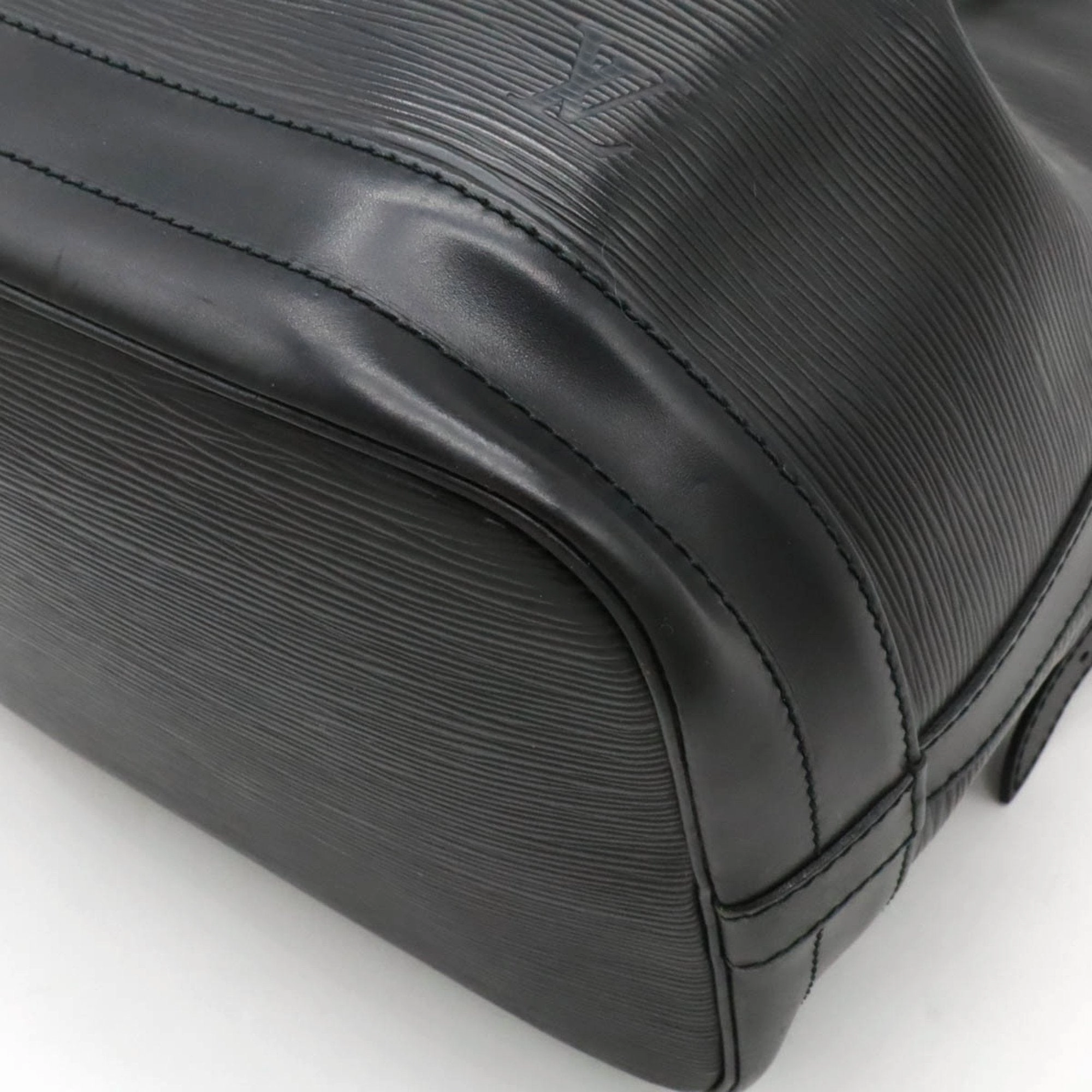 Louis Vuitton Epi Noir Epi Leather Shoulder Bag (Pre-Owned)