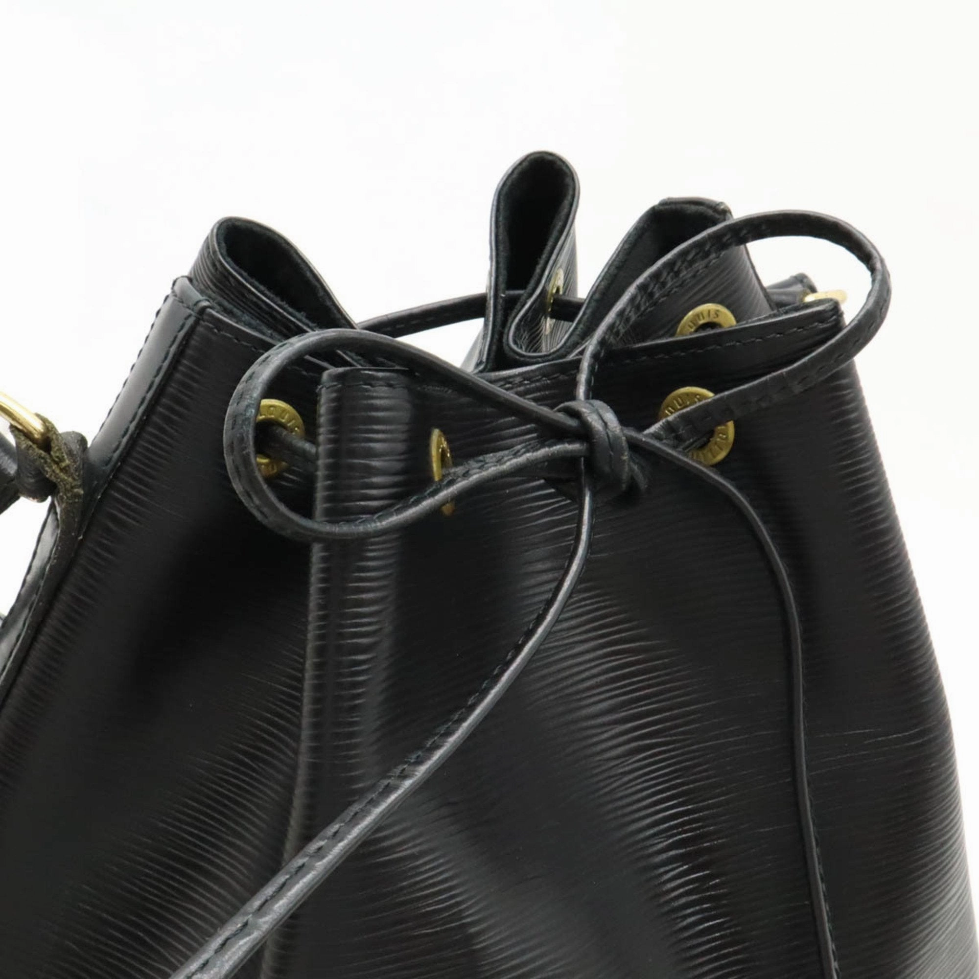 Louis Vuitton Epi Noir Epi Leather Shoulder Bag (Pre-Owned)