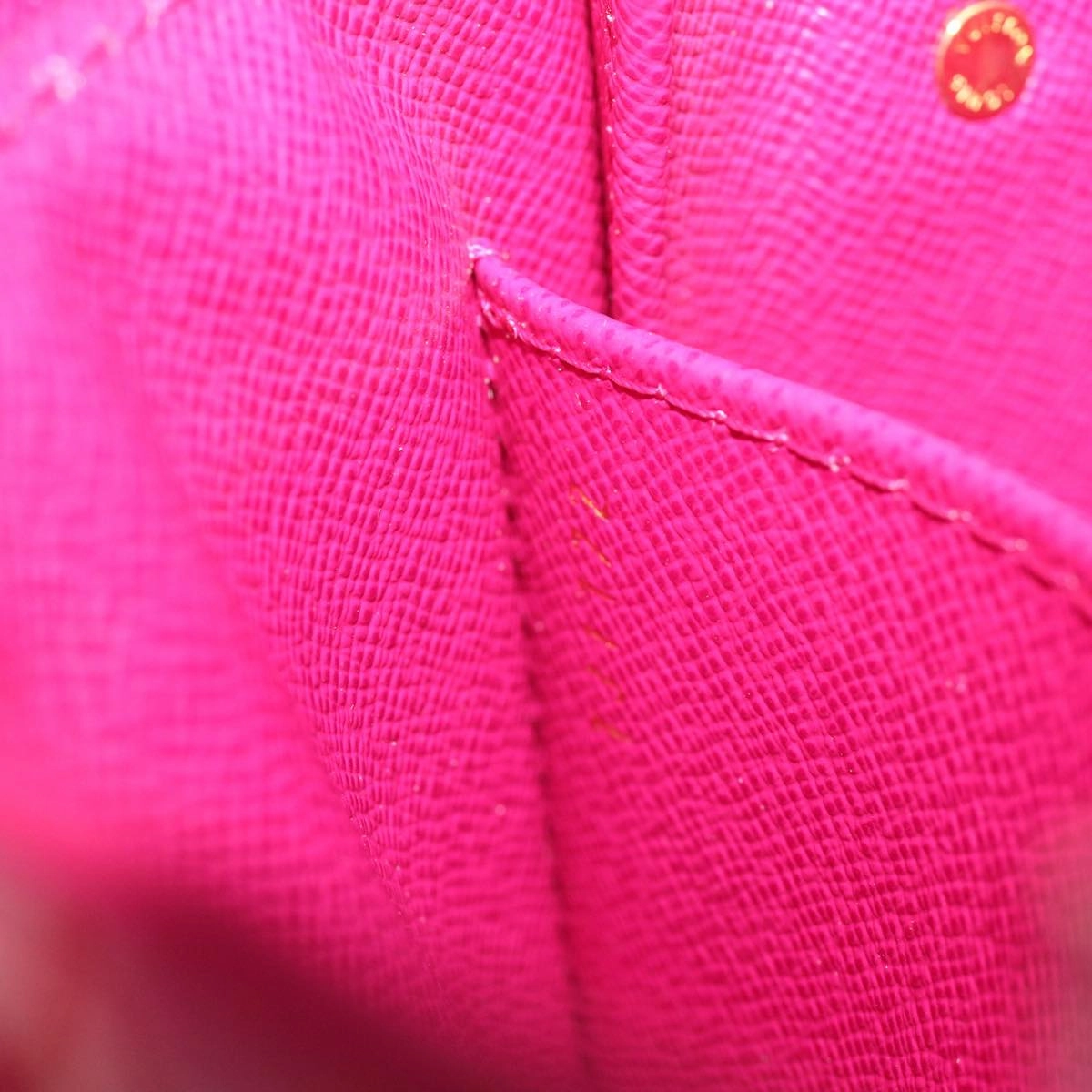 Louis Vuitton Heartbreaker  Canvas Shoulder Bag ()