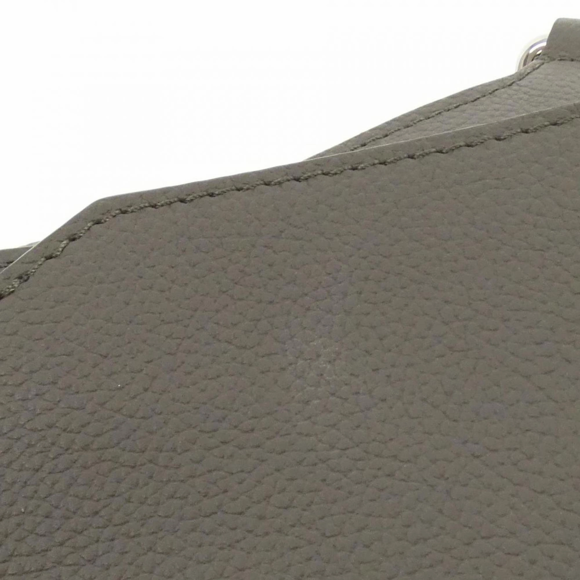 Louis Vuitton Leather Shoulder Bag (Pre-Owned)