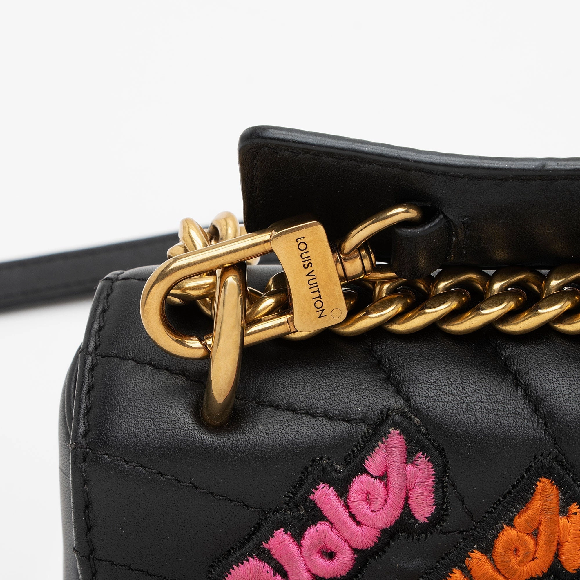 Louis Vuitton Limited Edition Calfskin Patches New Wave Chain MM Shoulder Bag (SHF-rK1e8I)