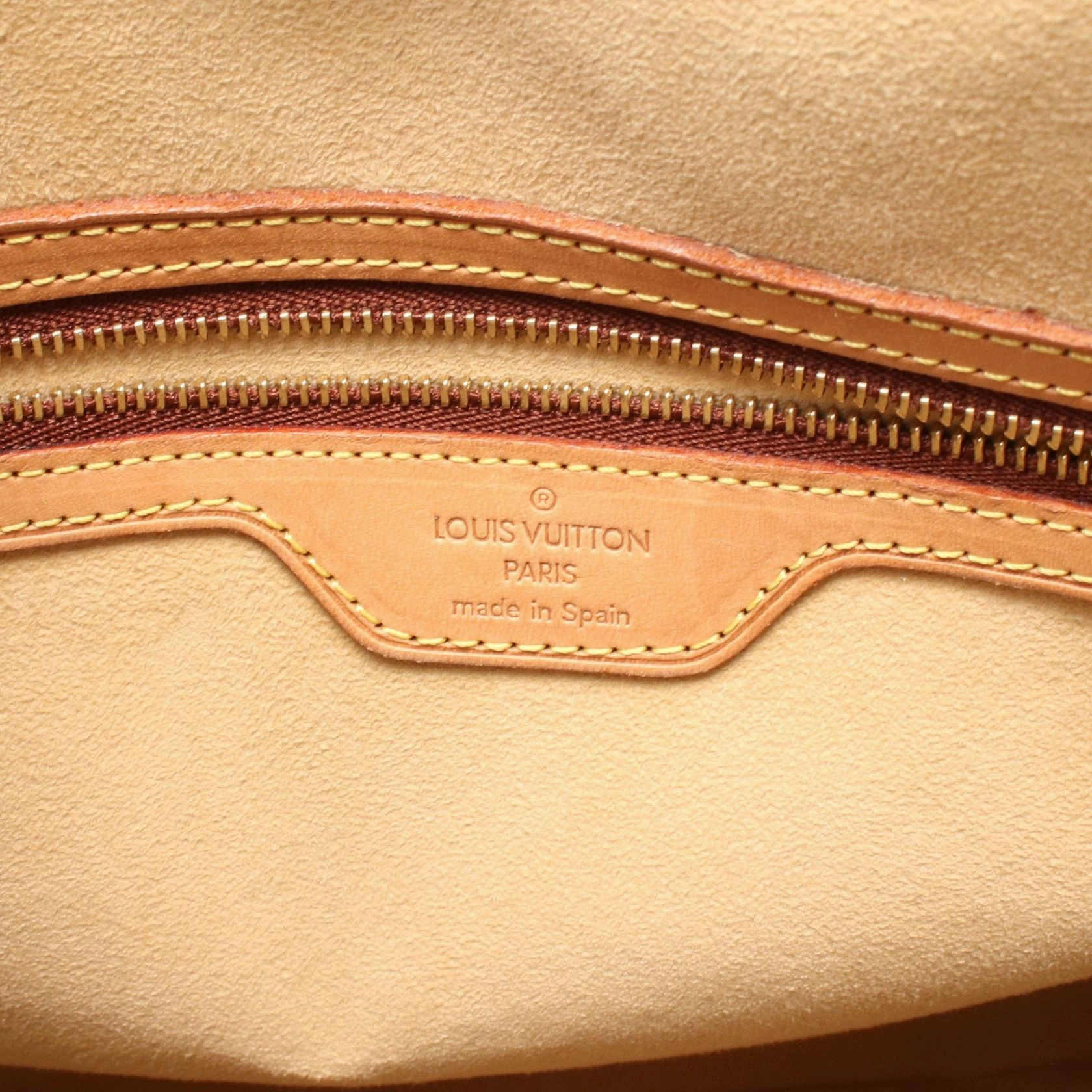 Louis Vuitton Looping GM Monogram Shoulder Bag