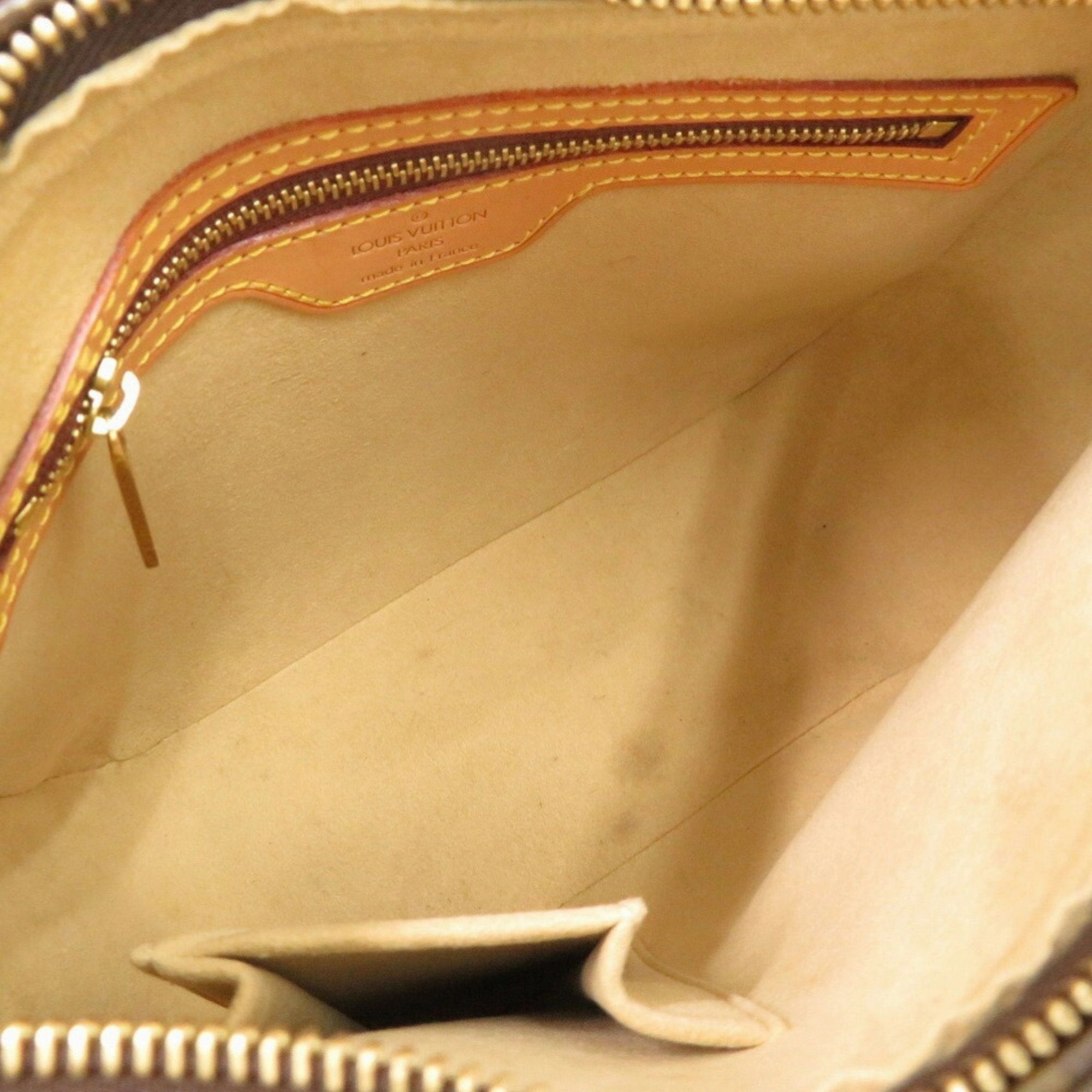 Louis Vuitton Looping Mm Canvas Shoulder Bag (Pre-Owned)