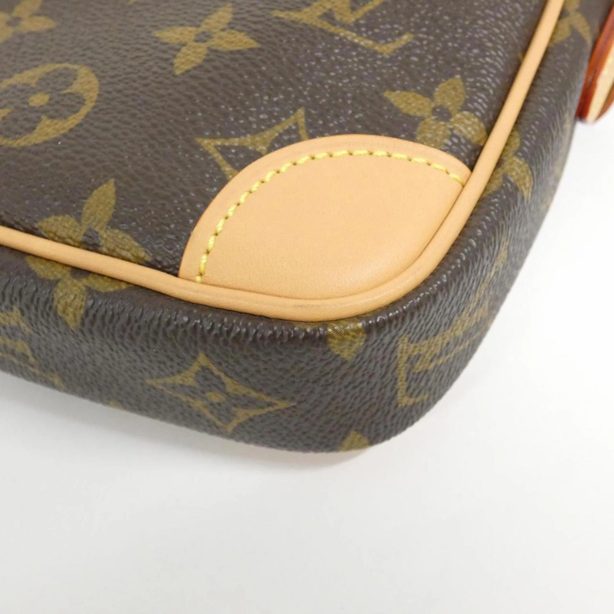 Louis Vuitton Marron Monogram Monogram Shoulder Bag (Pre-Owned)