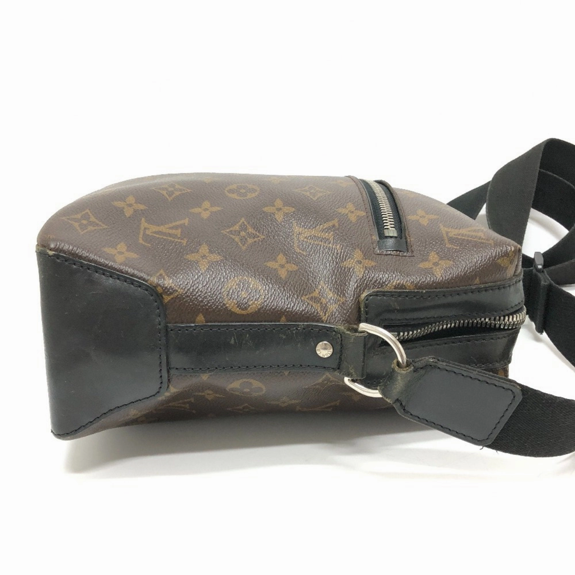 Louis Vuitton  Monogram Canvas Shoulder Bag (Pre-Owned)