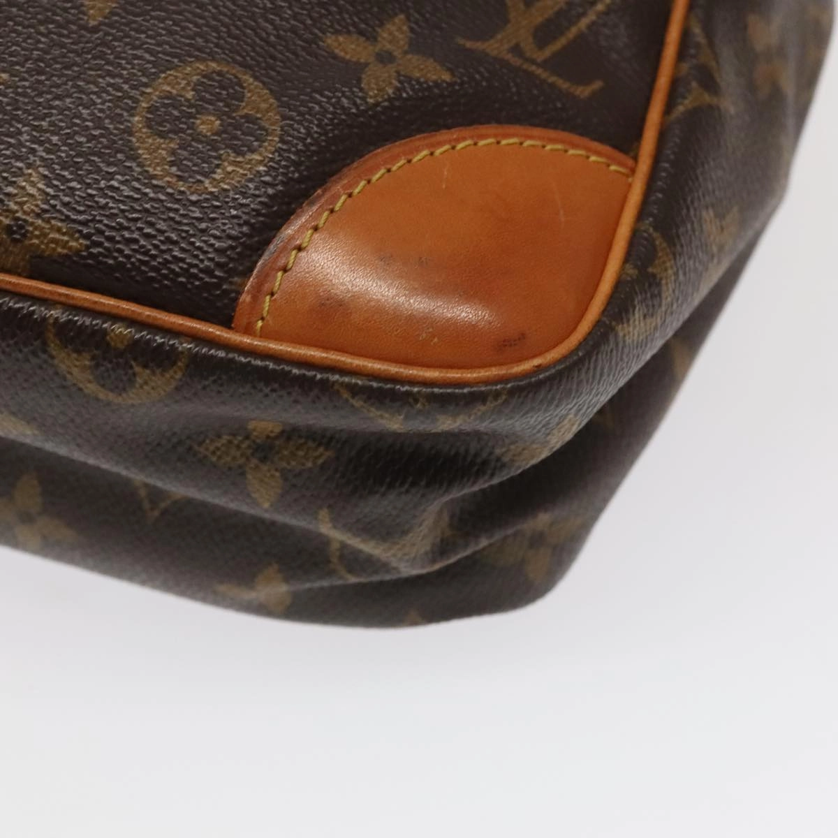 LOUIS VUITTON Monogram Danube MM Shoulder Bag M45264 LV bs20718