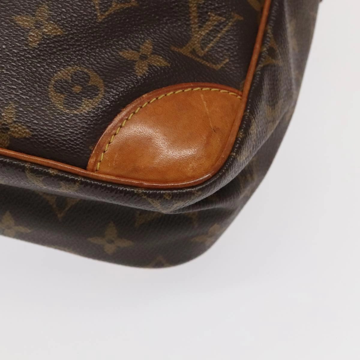 LOUIS VUITTON Monogram Danube MM Shoulder Bag M45264 LV bs20718