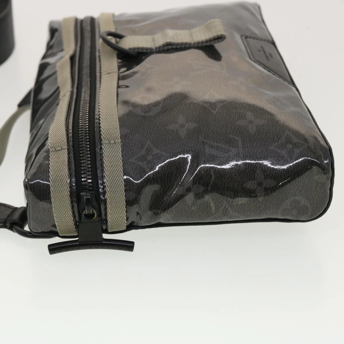 LOUIS VUITTON Monogram Eclipse Glaze Messenger PM Shoulder Bag M52218 40800