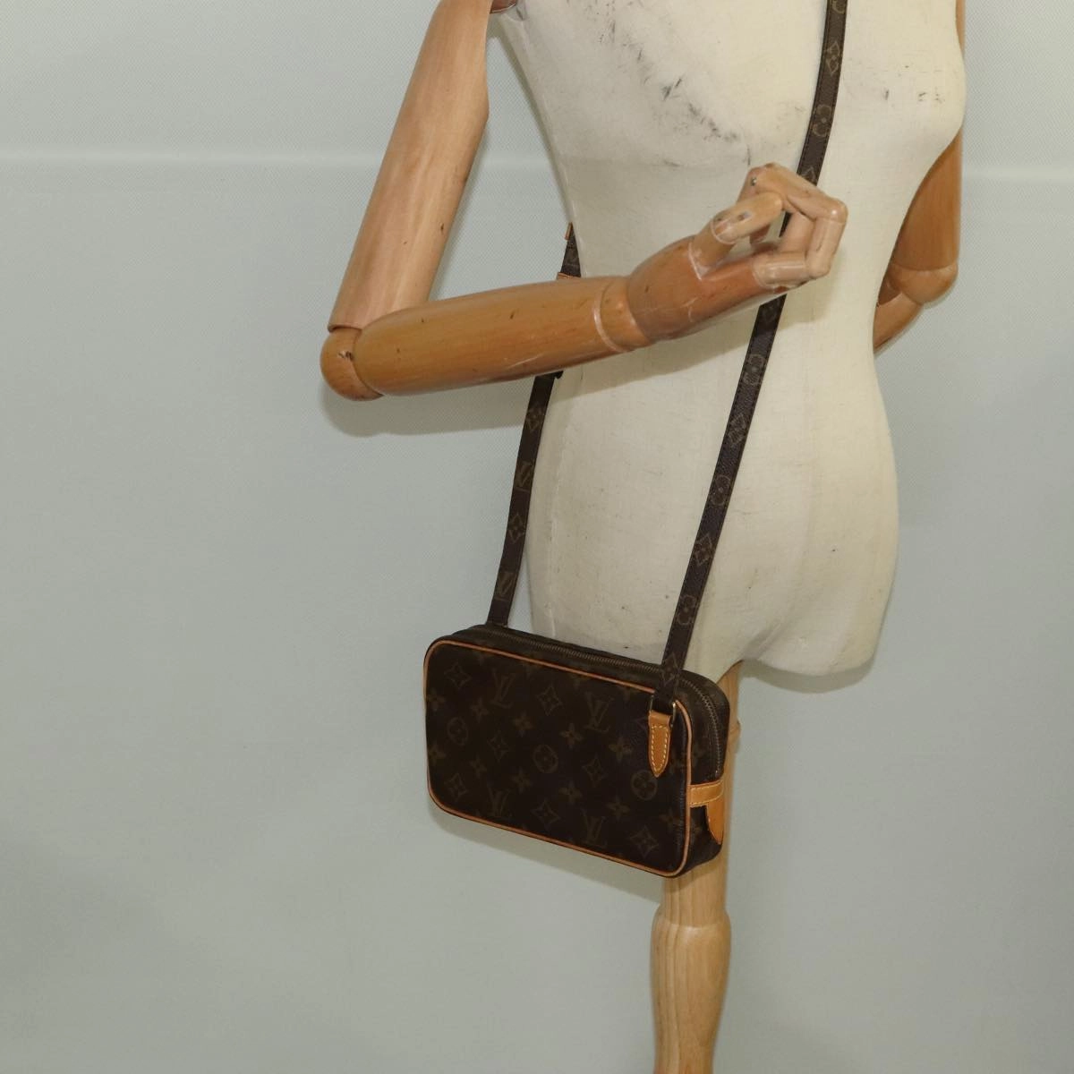 LOUIS VUITTON Monogram Marly Bandouliere Shoulder Bag M51828 LV PP049