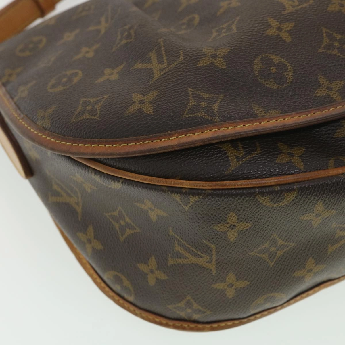 LOUIS VUITTON Monogram Menilmontant MM Shoulder Bag M40473 LV 38458