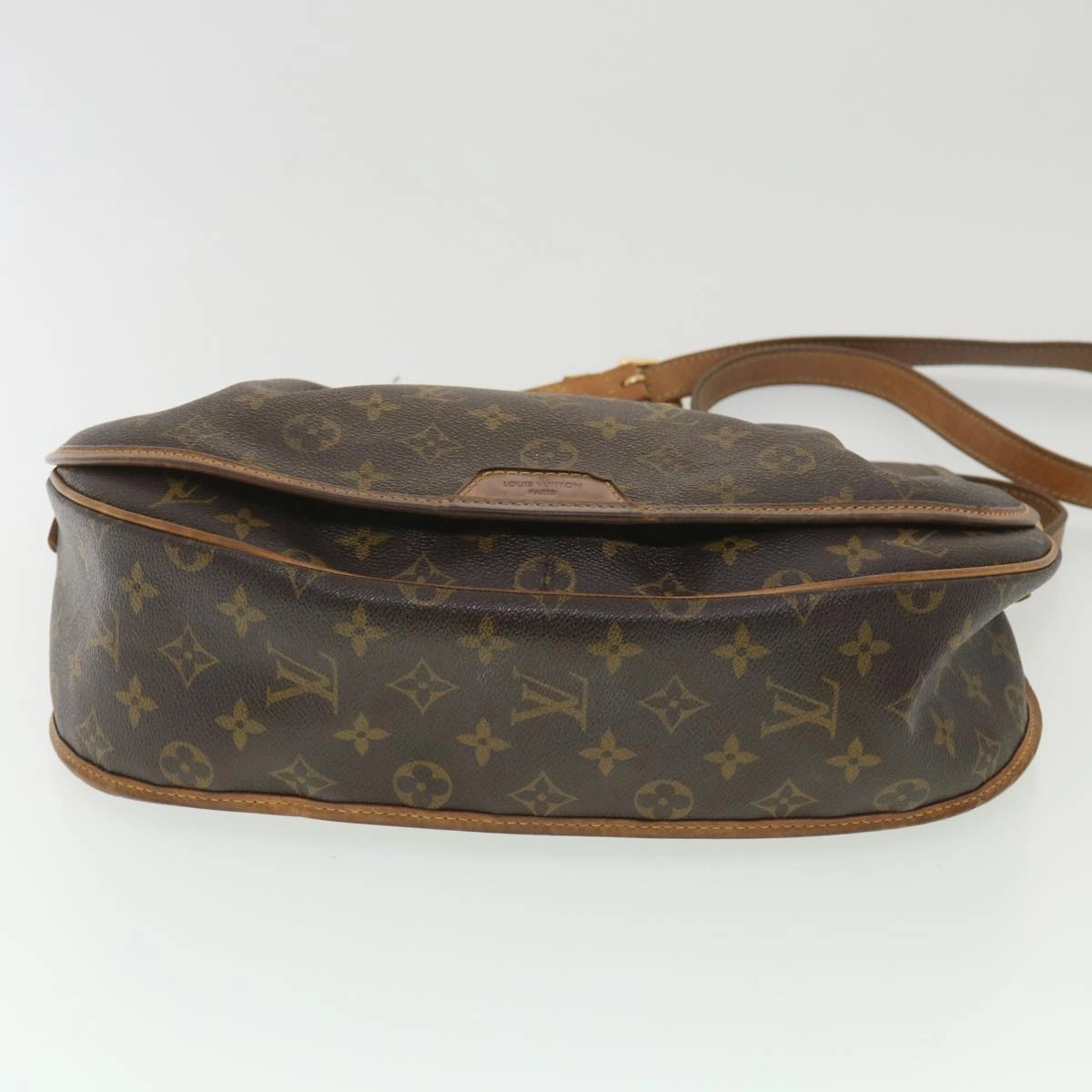 LOUIS VUITTON Monogram Menilmontant MM Shoulder Bag M40473 LV 38458