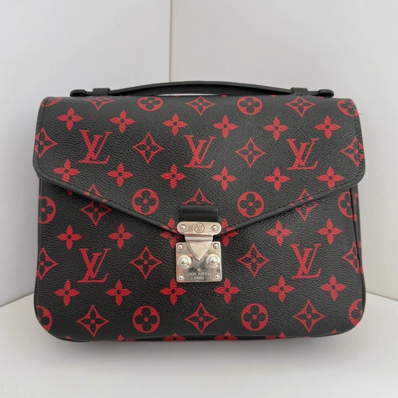 LOUIS VUITTON Monogram Messenger Bag Red/Black Crossbody
