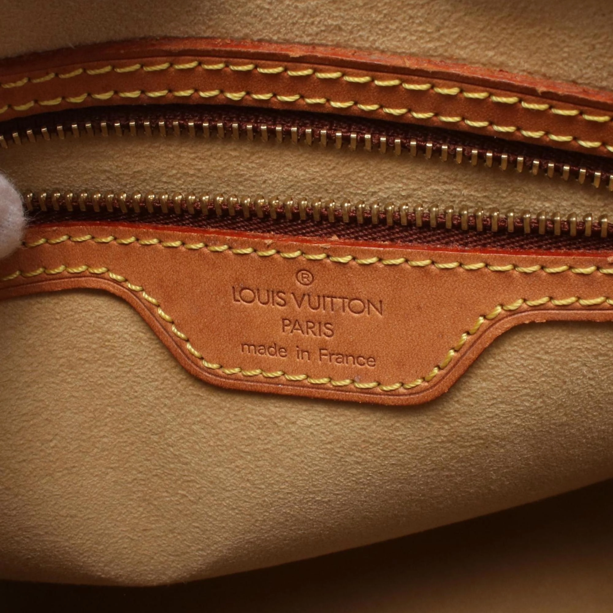 Louis Vuitton Monogram Monogram Shoulder Bag (Pre-Owned)