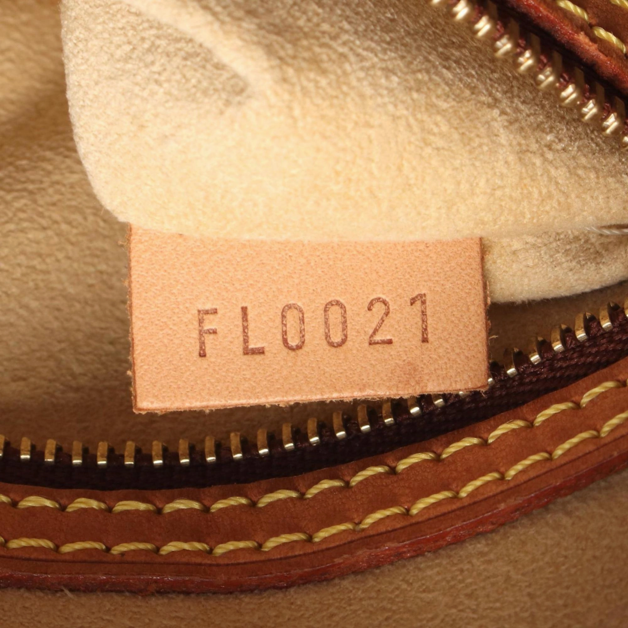 Louis Vuitton Monogram Monogram Shoulder Bag (Pre-Owned)