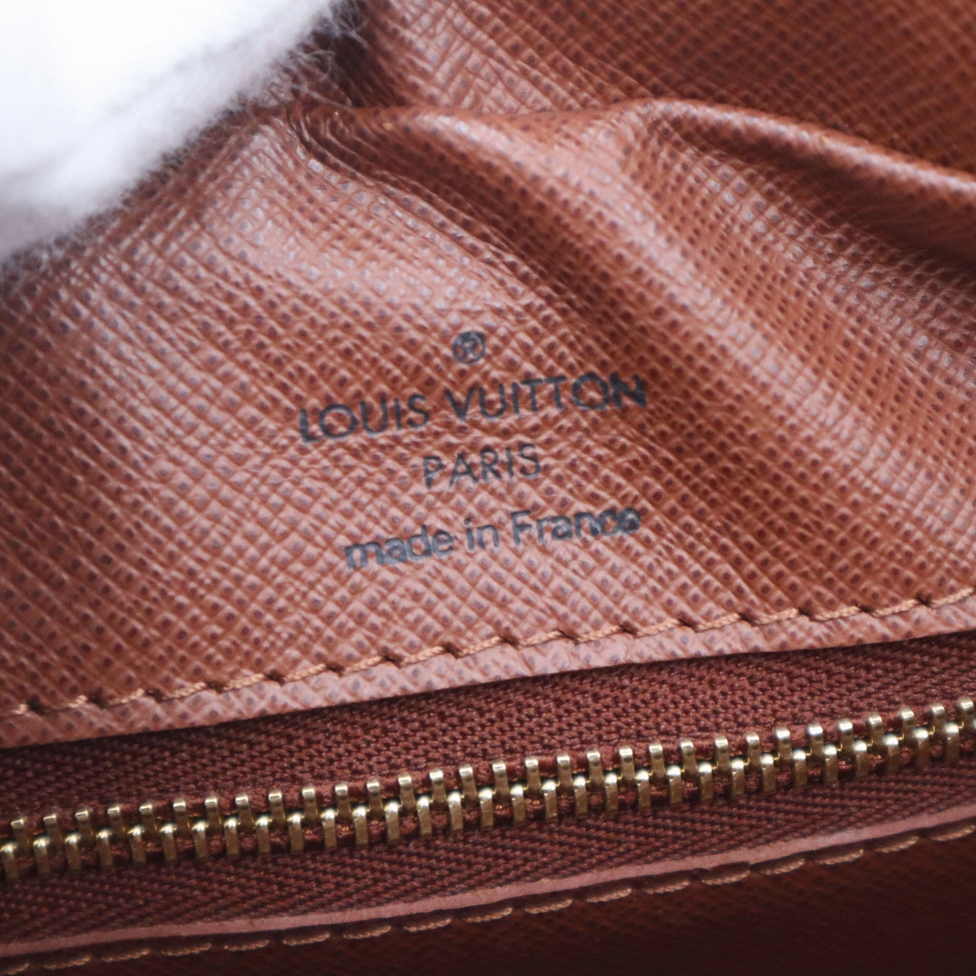 Louis Vuitton Monogram Nile Crossbody Bag AR3007