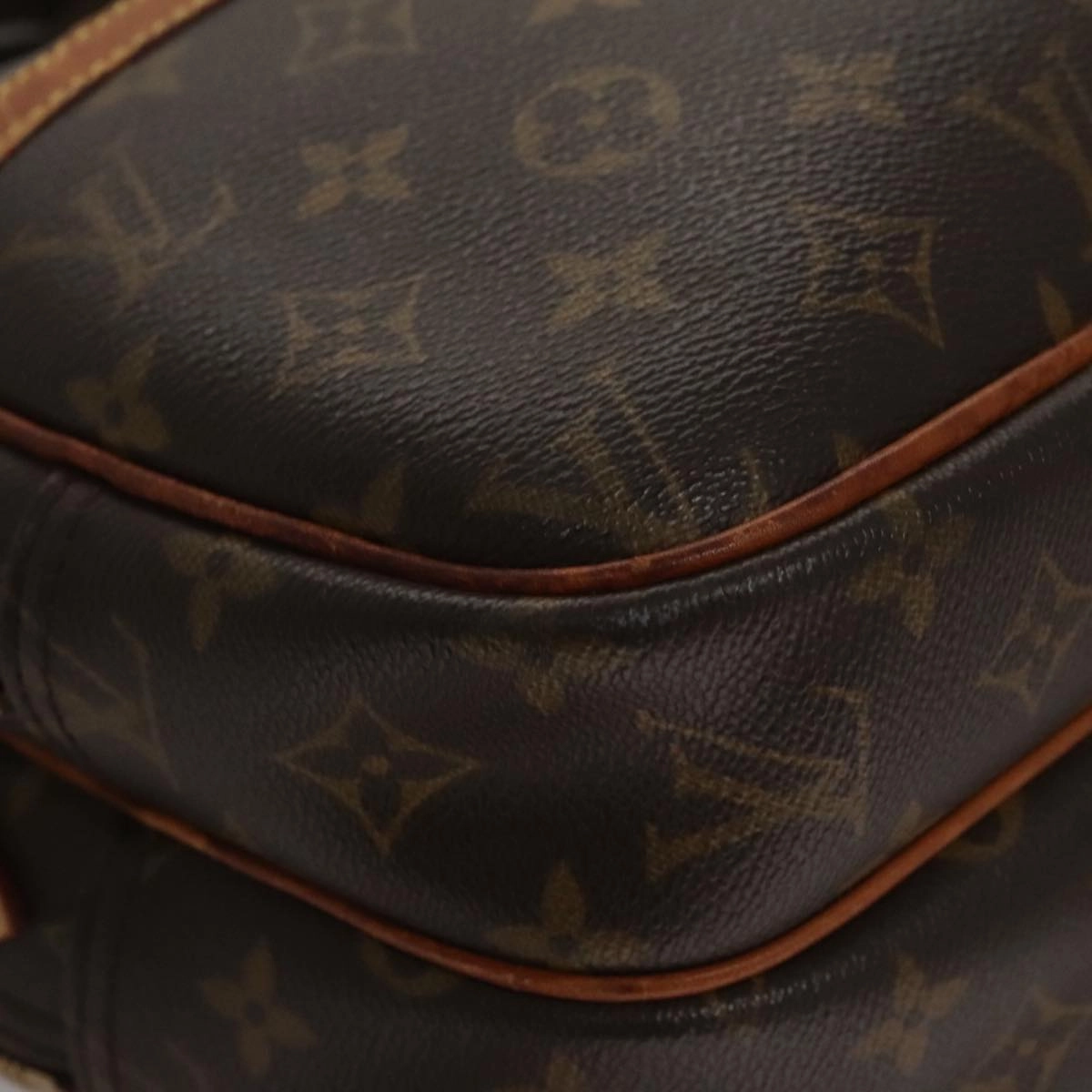 LOUIS VUITTON Monogram Reporter PM Shoulder Bag M45254 LV bs21102