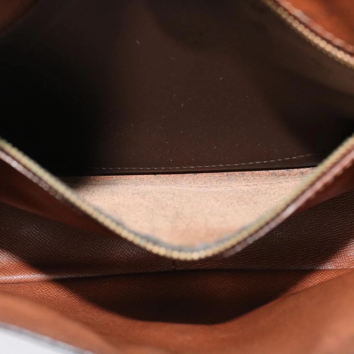 LOUIS VUITTON Monogram Saint Cloud GM Shoulder Bag M51242 LV 38581