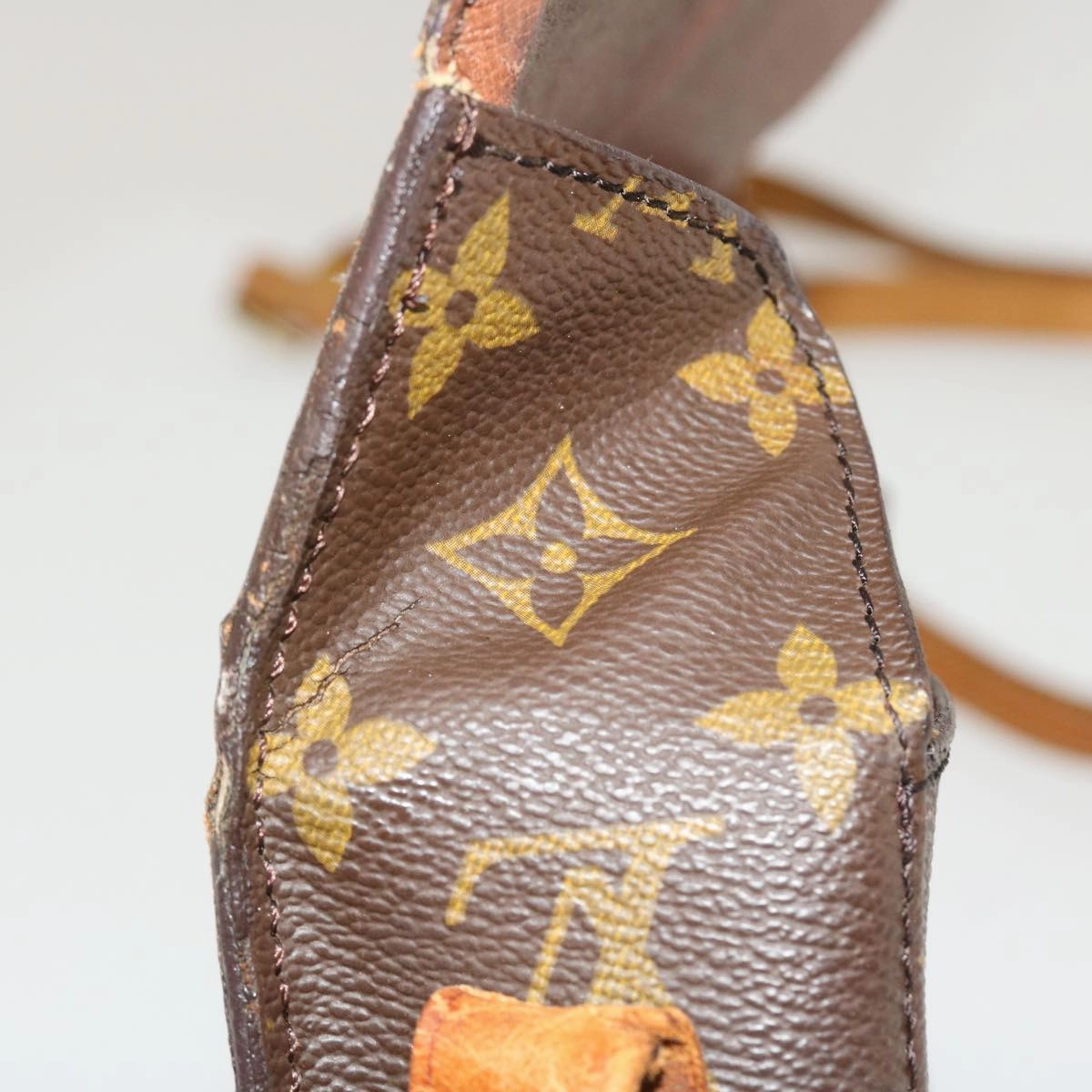 LOUIS VUITTON Monogram Saint Cloud GM Shoulder Bag M51242 LV 38581