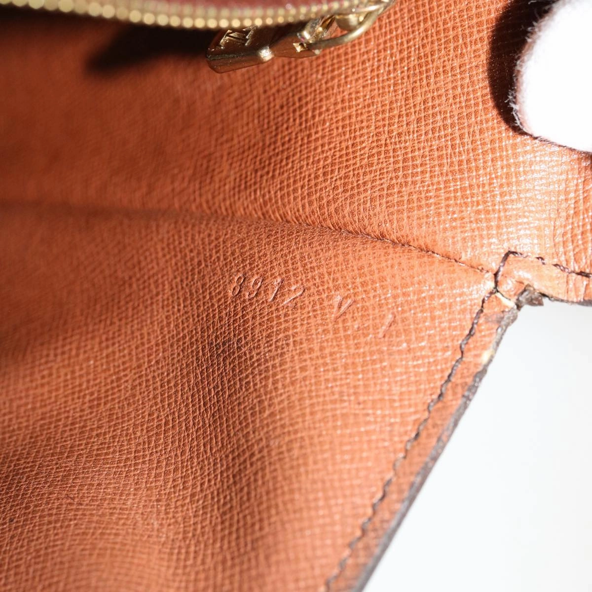 LOUIS VUITTON Monogram Saint Cloud GM Shoulder Bag M51242 LV 38581