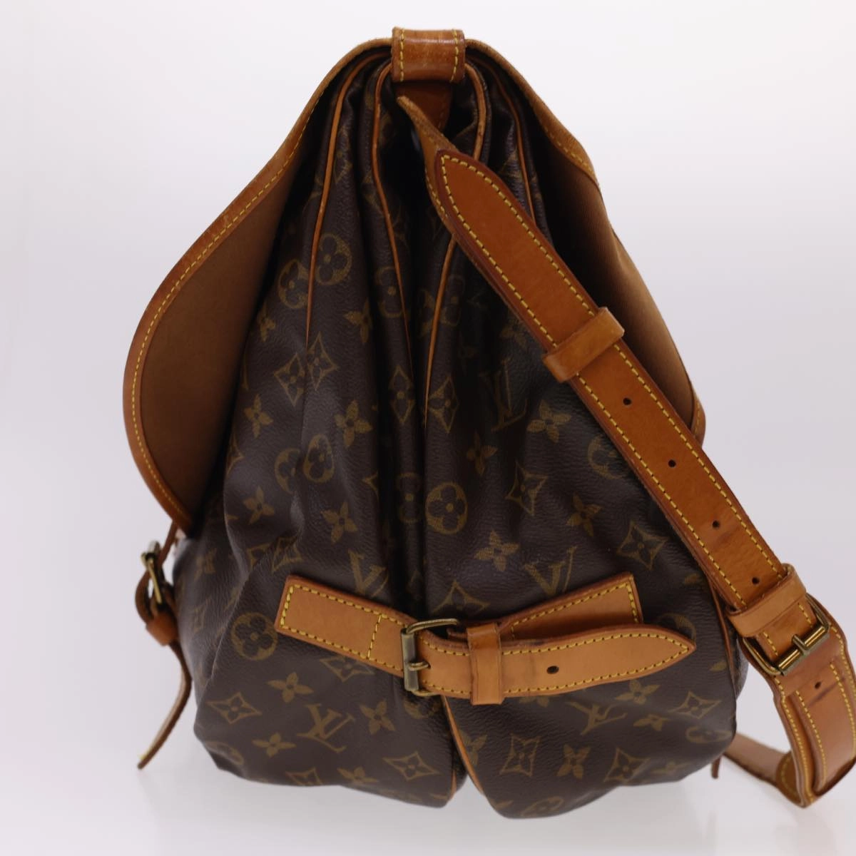 LOUIS VUITTON Monogram Saumur 43 Shoulder Bag M42252 LV 40442
