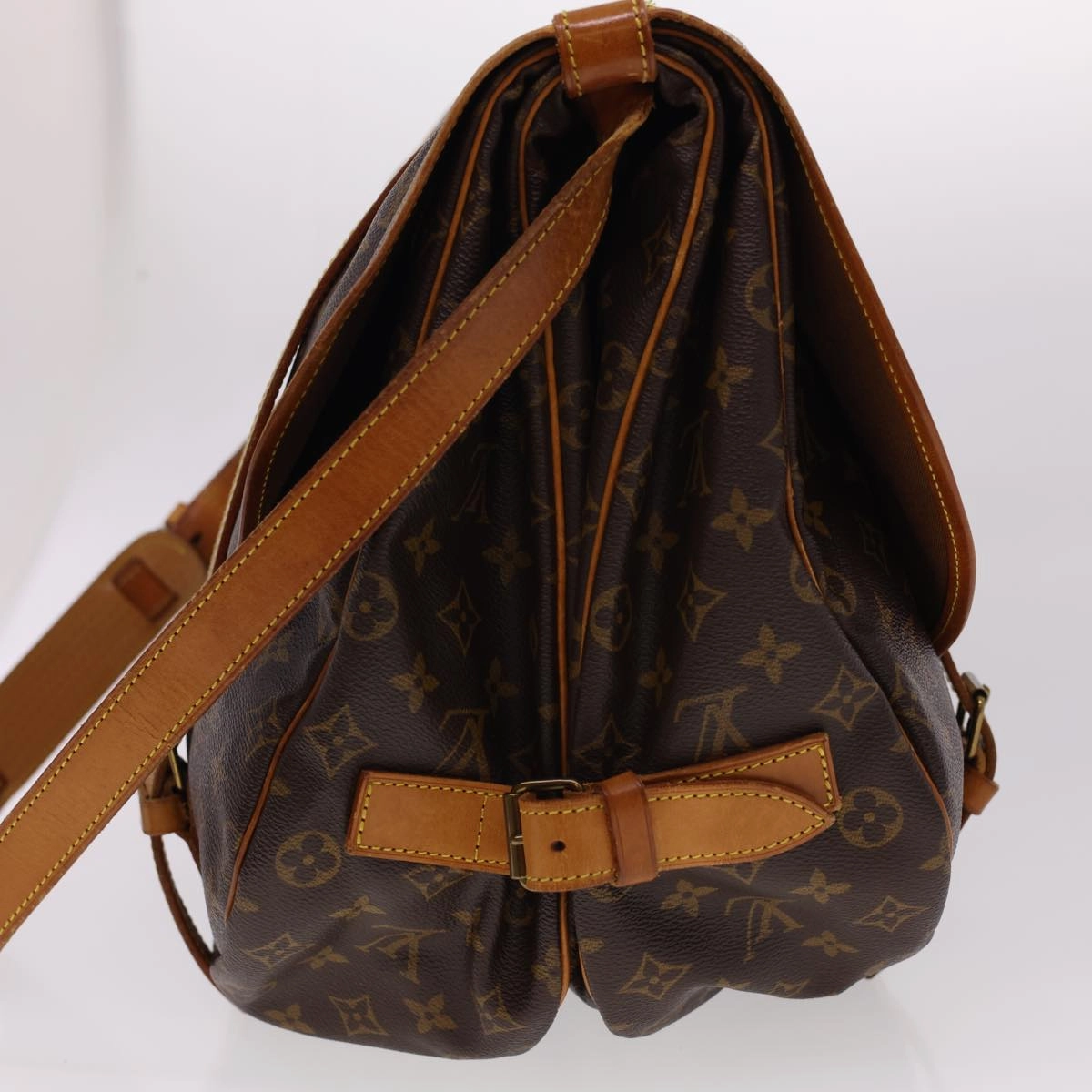 LOUIS VUITTON Monogram Saumur 43 Shoulder Bag M42252 LV 40442