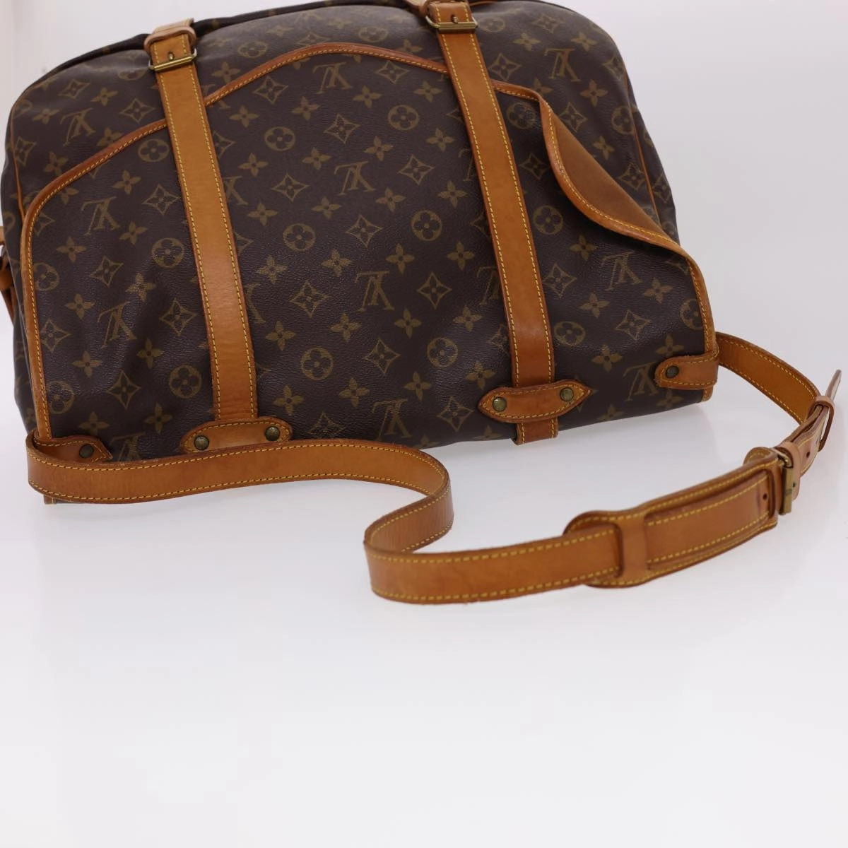 LOUIS VUITTON Monogram Saumur 43 Shoulder Bag M42252 LV 40442