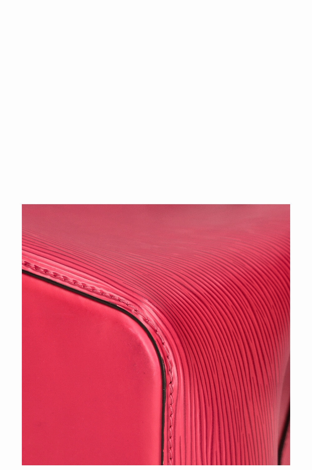 LOUIS VUITTON No No Crossbody Bag Epi MM Grenadine