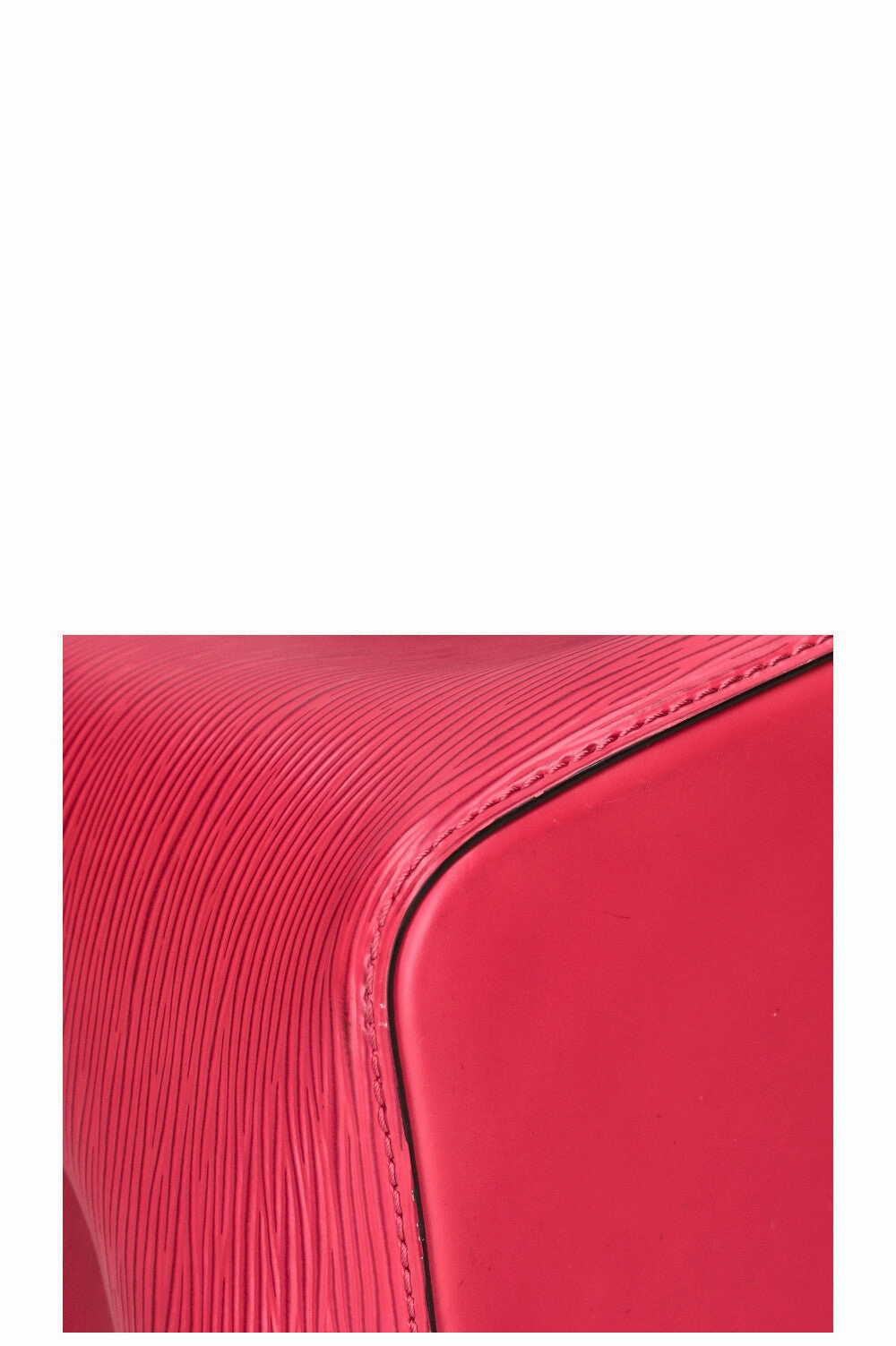 LOUIS VUITTON No No Crossbody Bag Epi MM Grenadine