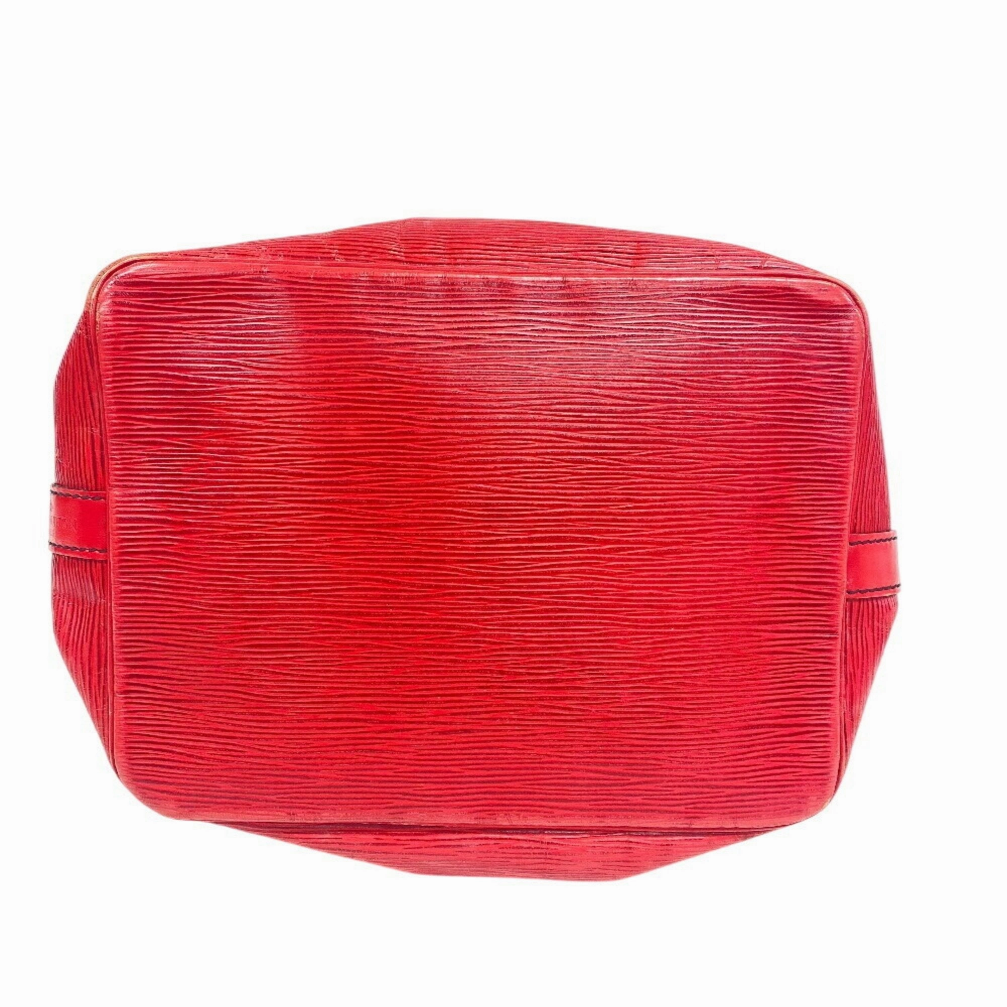 Louis Vuitton Noe Leather Shoulder Bag (Pre-Owned)