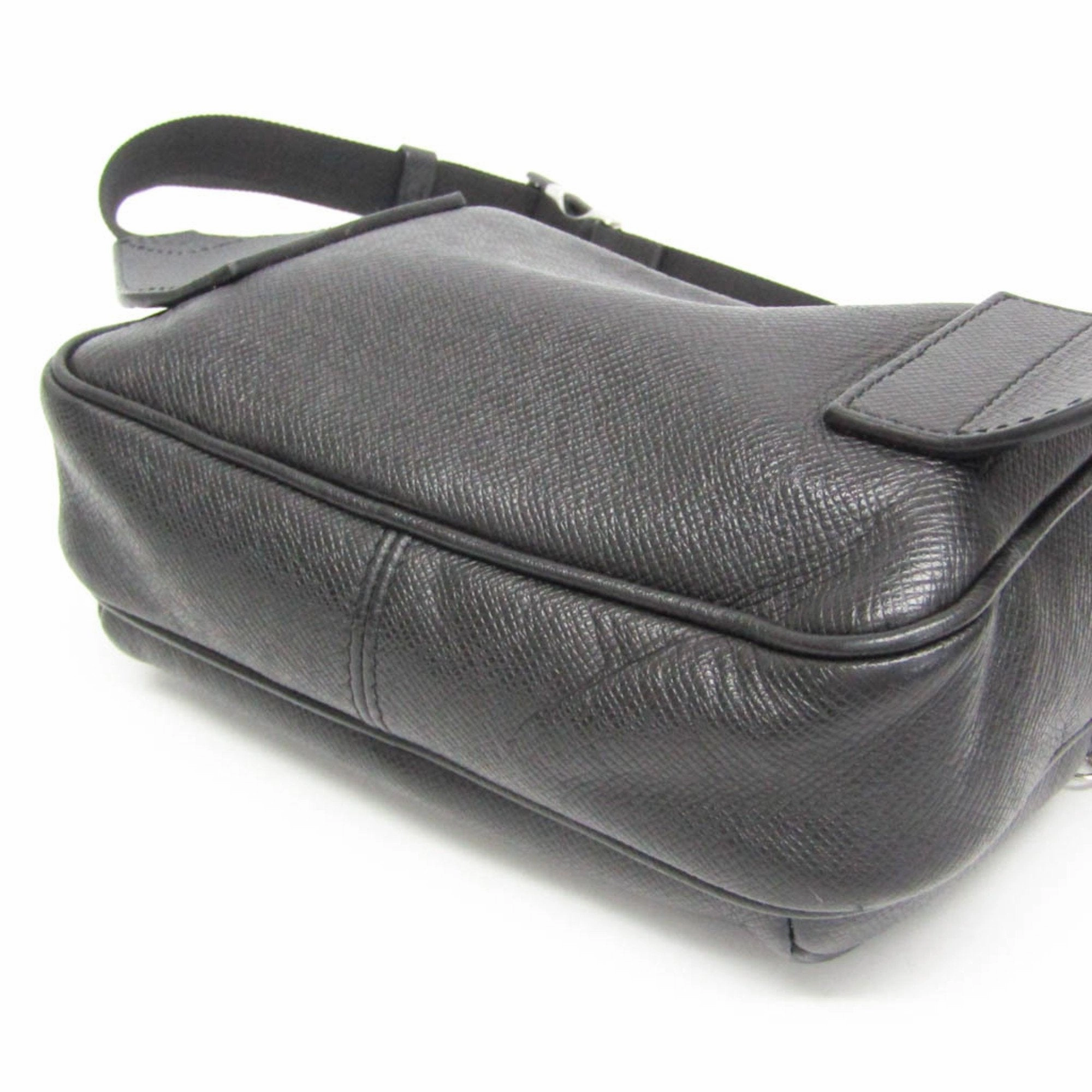 Louis Vuitton Outdoor Black Leather Shoulder Bag