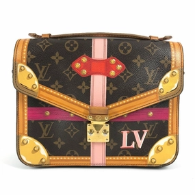 Louis Vuitton pink Monogram Canvas Handbag Pochette Shoulder Bag (Pre-Owned)