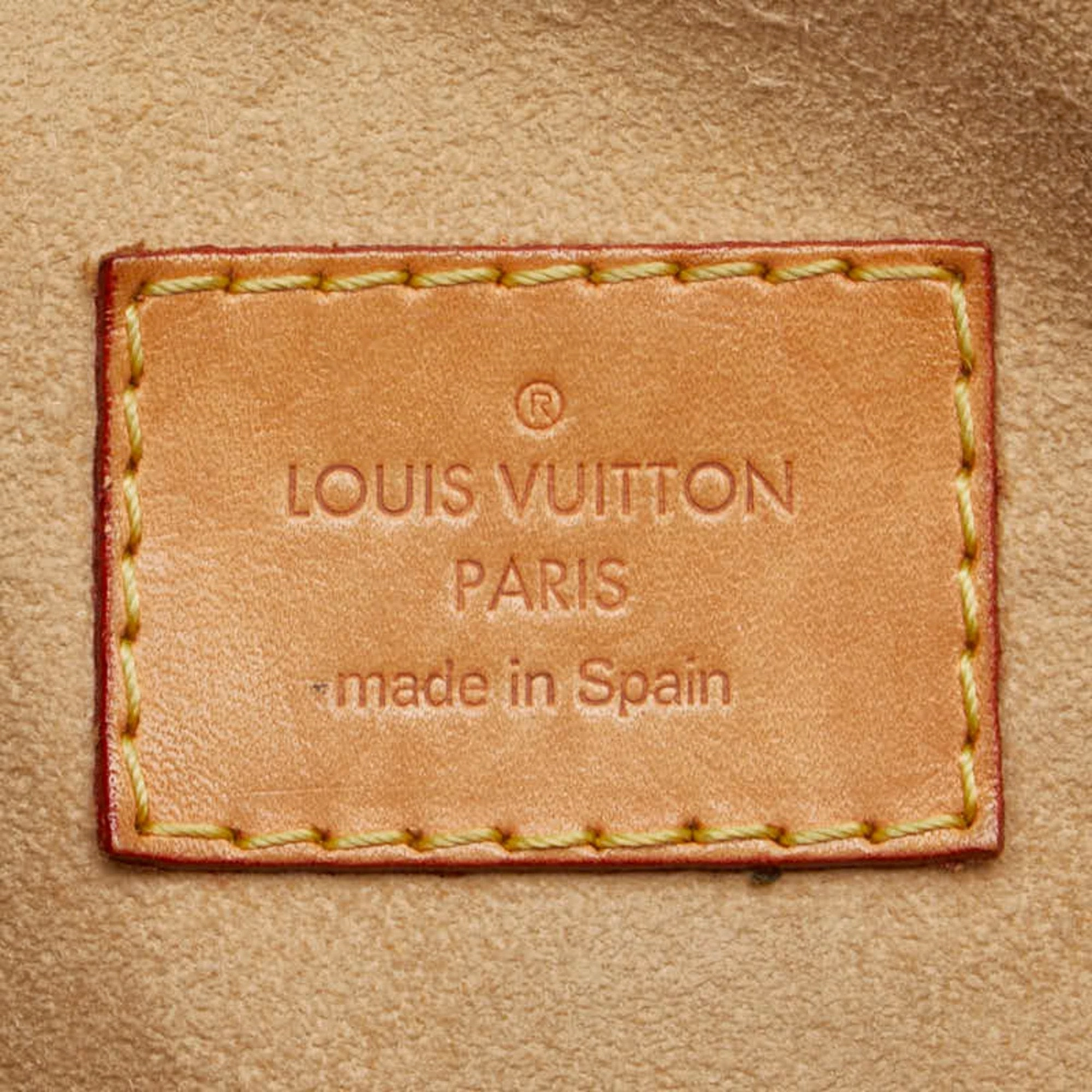 Louis Vuitton  Pvc Leather Handbag Shoulder Bag (Pre-Owned)