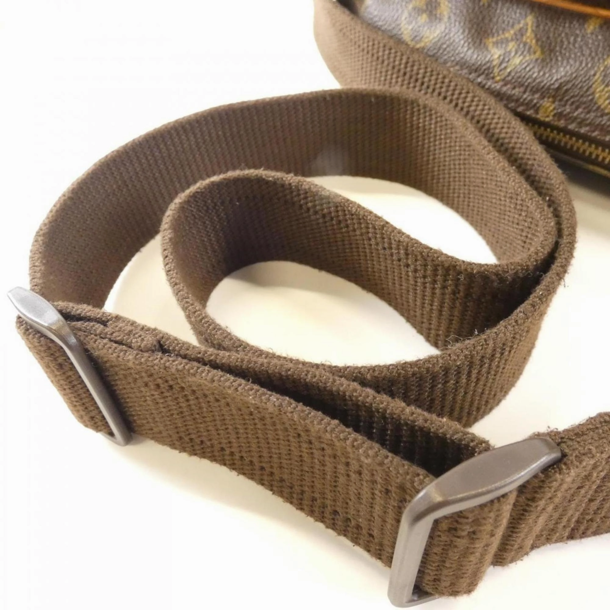 Louis Vuitton Reporter Pm Canvas Shoulder Bag (Pre-Owned)