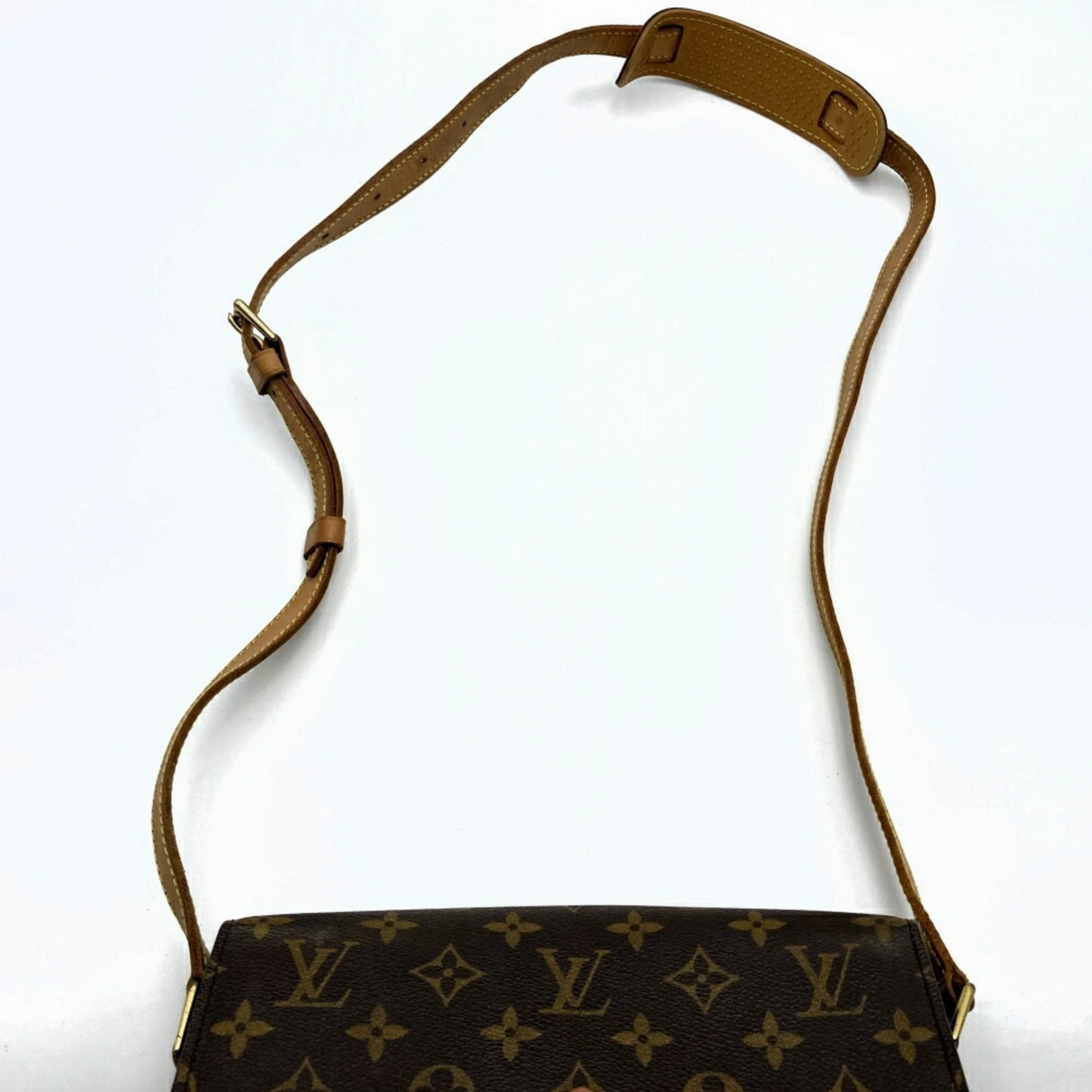 Louis Vuitton Saint Cloud Canvas Shoulder Bag (Pre-Owned)