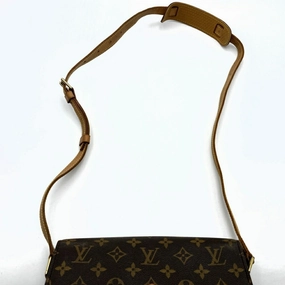 Louis Vuitton Saint Cloud Canvas Shoulder Bag (Pre-Owned)
