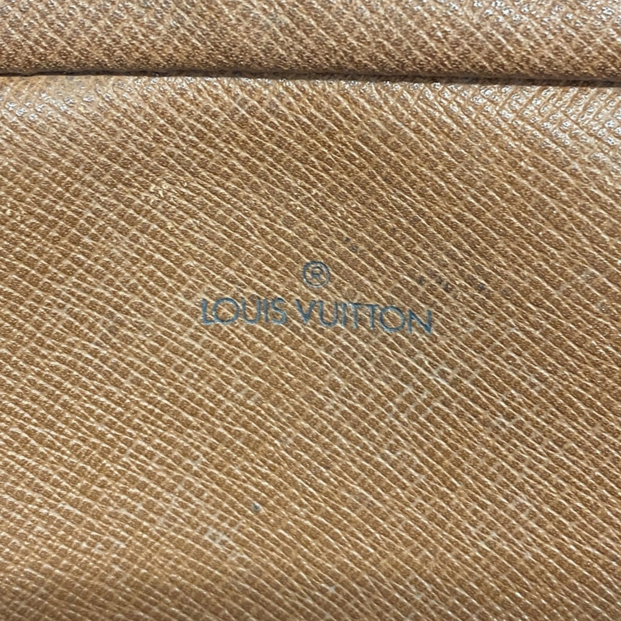 Louis Vuitton Shoulder Bag (Pre-Owned)